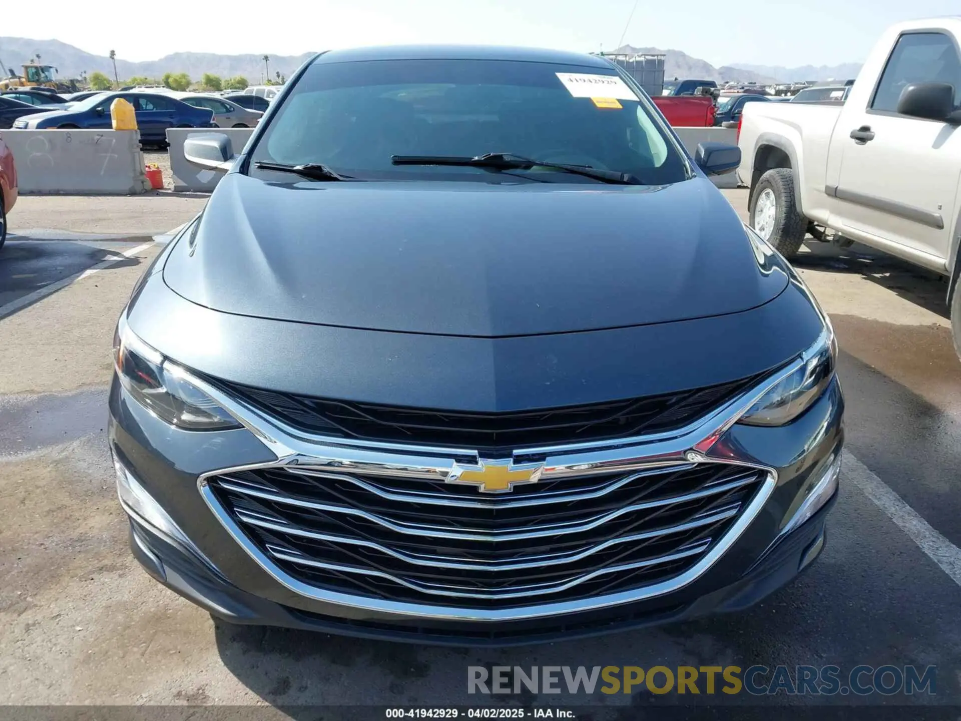 12 fotografías del automóvil dañado 1G1ZB5ST4LF150614 CHEVROLET MALIBU 2020