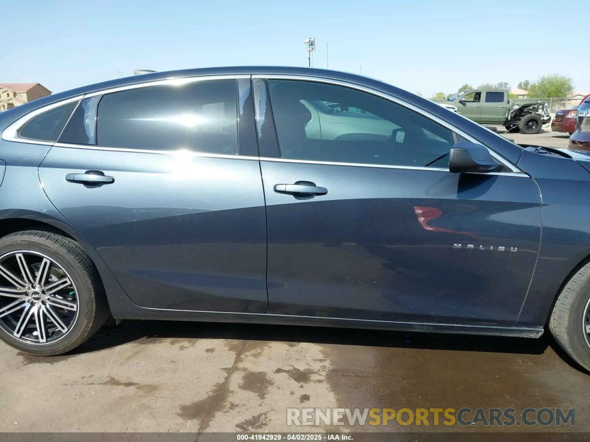 13 fotografías del automóvil dañado 1G1ZB5ST4LF150614 CHEVROLET MALIBU 2020