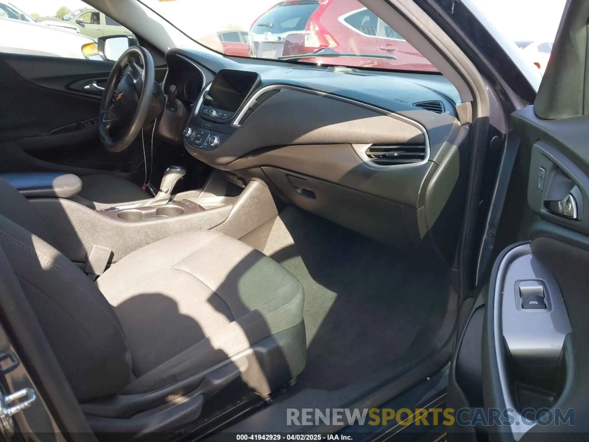 5 fotografías del automóvil dañado 1G1ZB5ST4LF150614 CHEVROLET MALIBU 2020