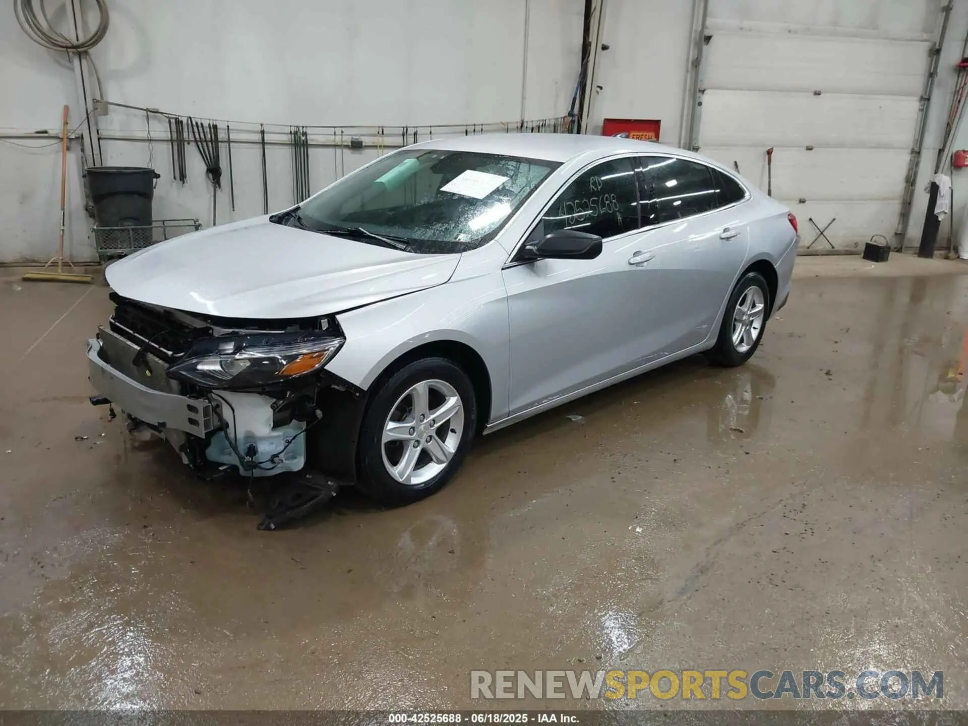 2 fotografías del automóvil dañado 1G1ZB5ST4LF155702 CHEVROLET MALIBU 2020