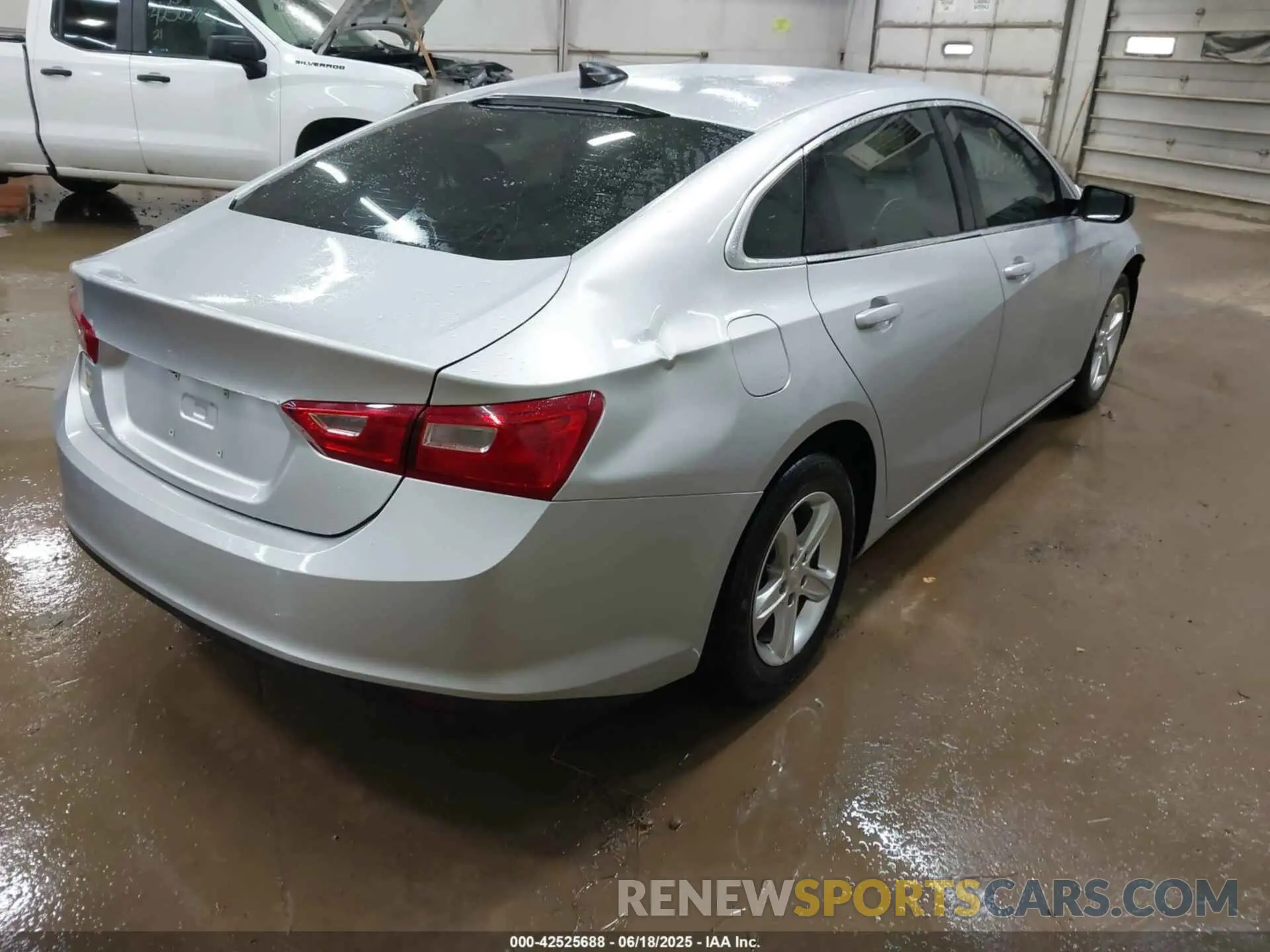 4 fotografías del automóvil dañado 1G1ZB5ST4LF155702 CHEVROLET MALIBU 2020
