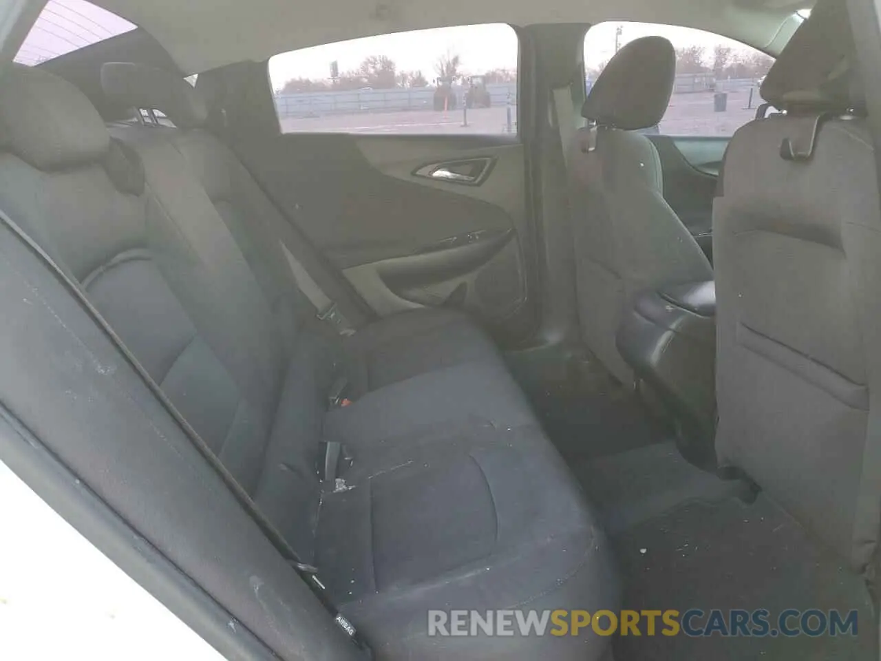 10 fotografías del automóvil dañado 1G1ZB5ST7LF150560 CHEVROLET MALIBU 2020