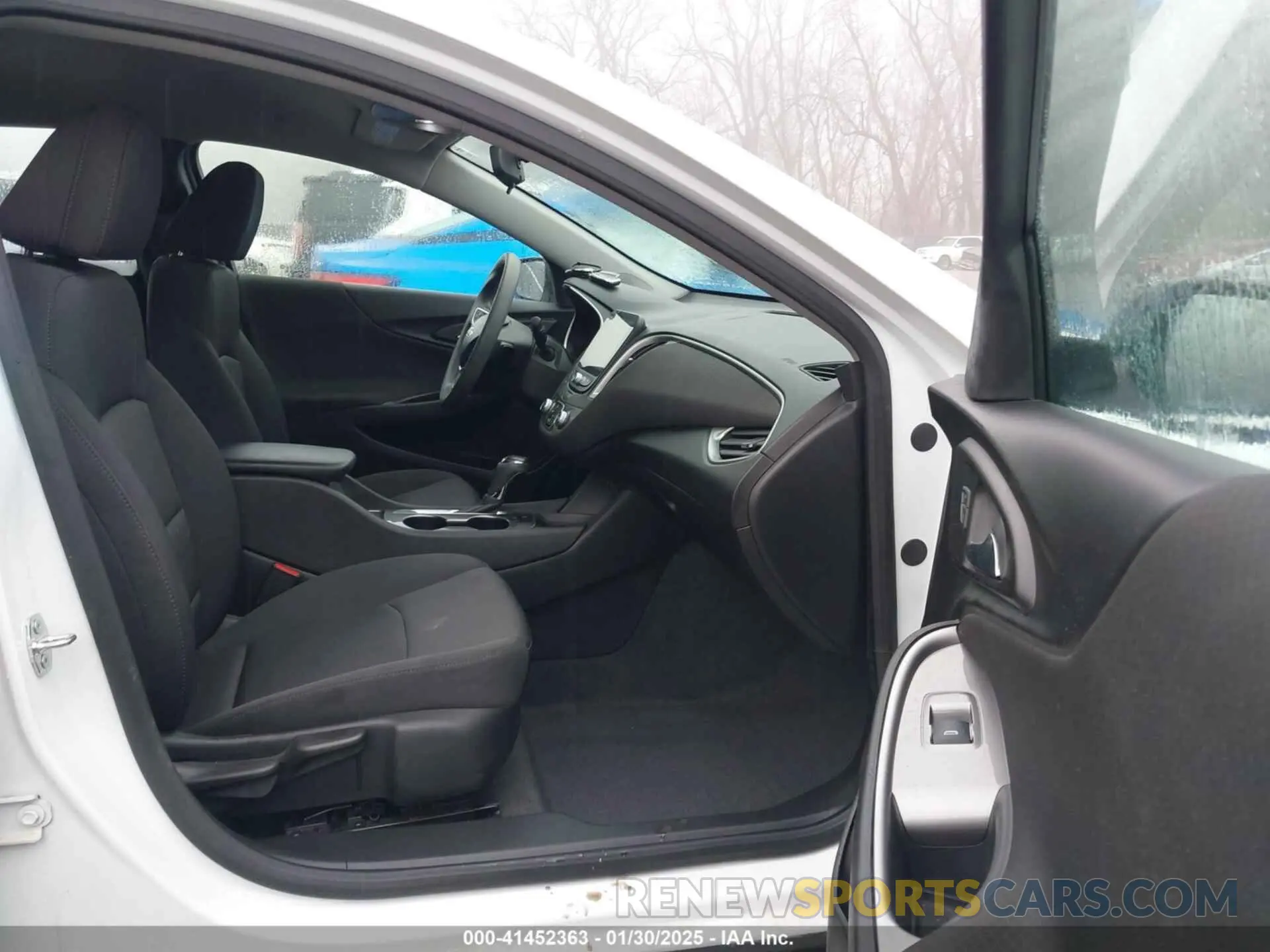 5 fotografías del automóvil dañado 1G1ZB5ST8LF087503 CHEVROLET MALIBU 2020