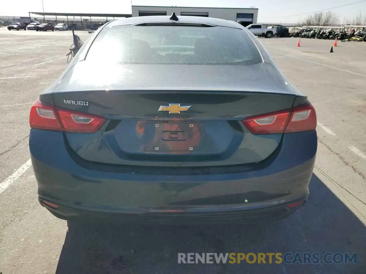 6 fotografías del automóvil dañado 1G1ZB5ST8LF118023 CHEVROLET MALIBU 2020