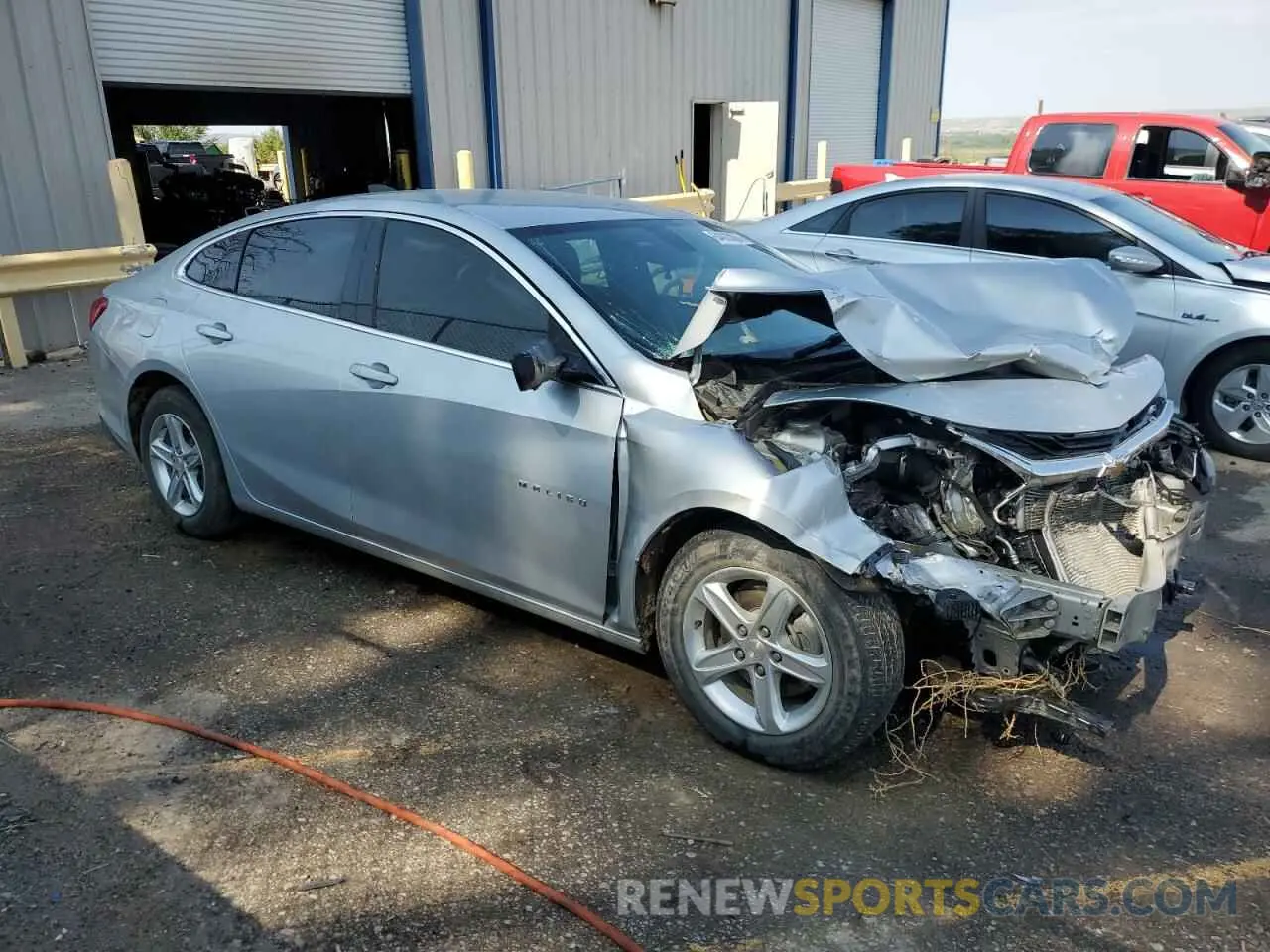 4 fotografías del automóvil dañado 1G1ZB5ST8LF130303 CHEVROLET MALIBU 2020