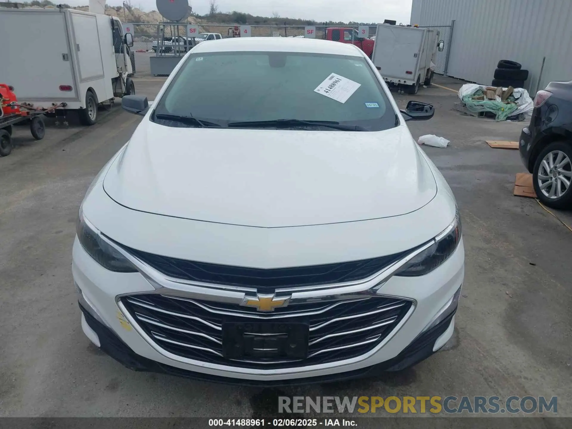 12 fotografías del automóvil dañado 1G1ZB5ST9LF030470 CHEVROLET MALIBU 2020