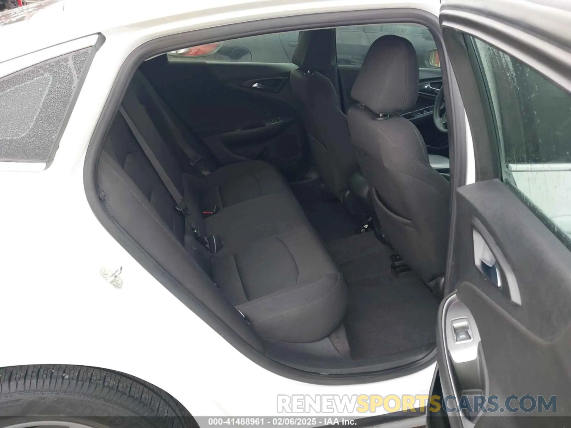 8 fotografías del automóvil dañado 1G1ZB5ST9LF030470 CHEVROLET MALIBU 2020