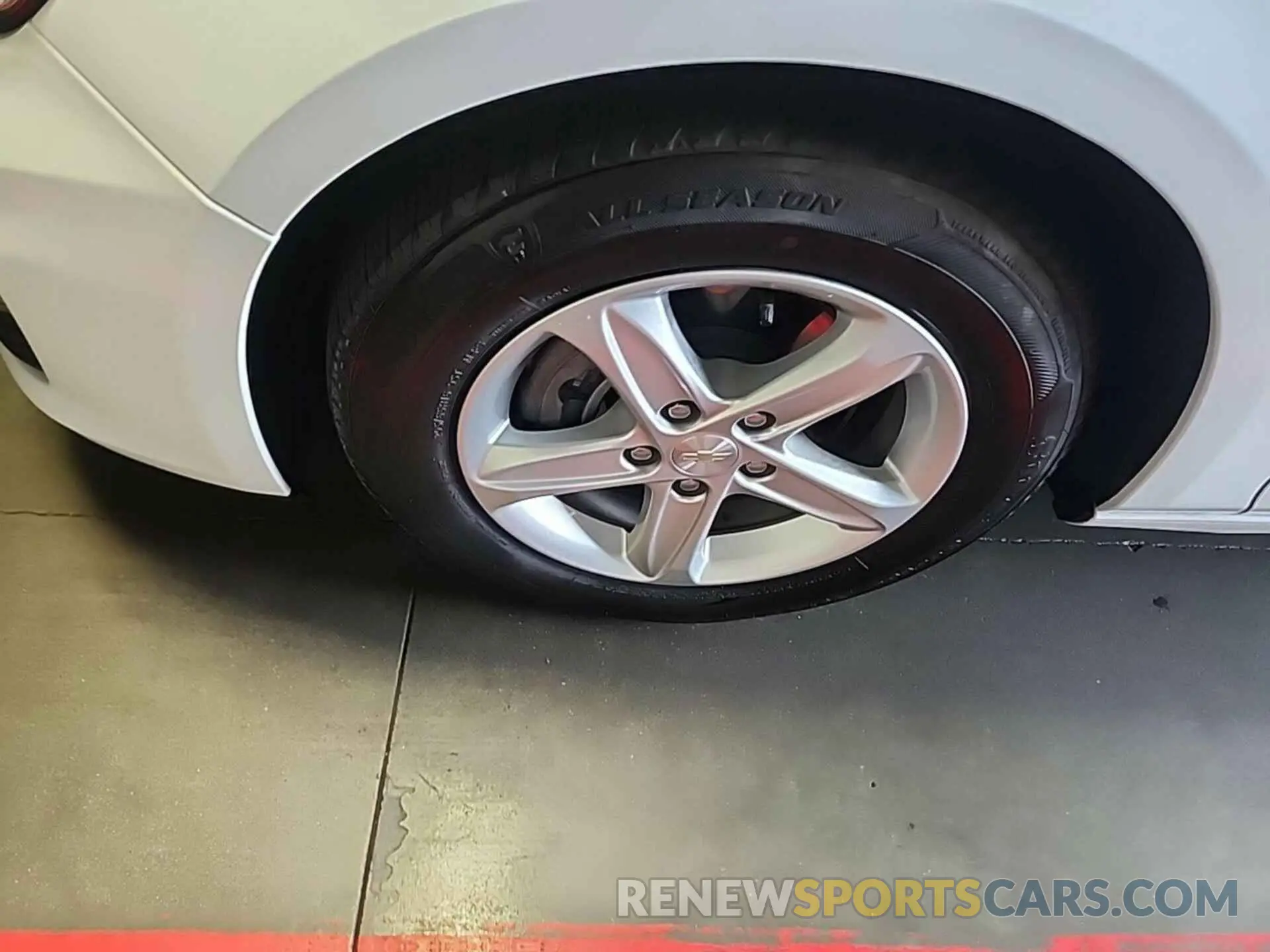 12 fotografías del automóvil dañado 1G1ZC5ST1LF132018 CHEVROLET MALIBU 2020
