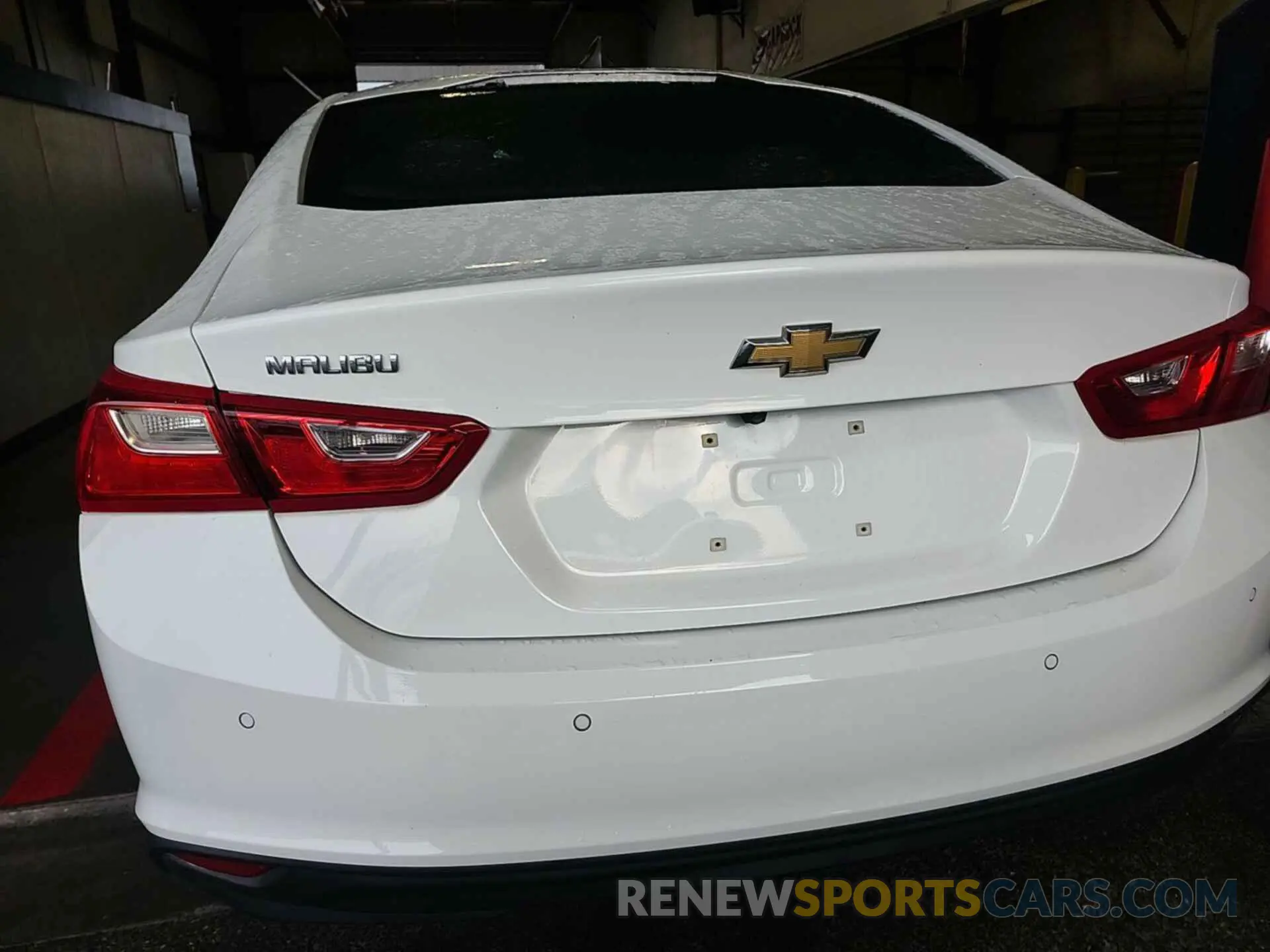 16 fotografías del automóvil dañado 1G1ZC5ST1LF132018 CHEVROLET MALIBU 2020