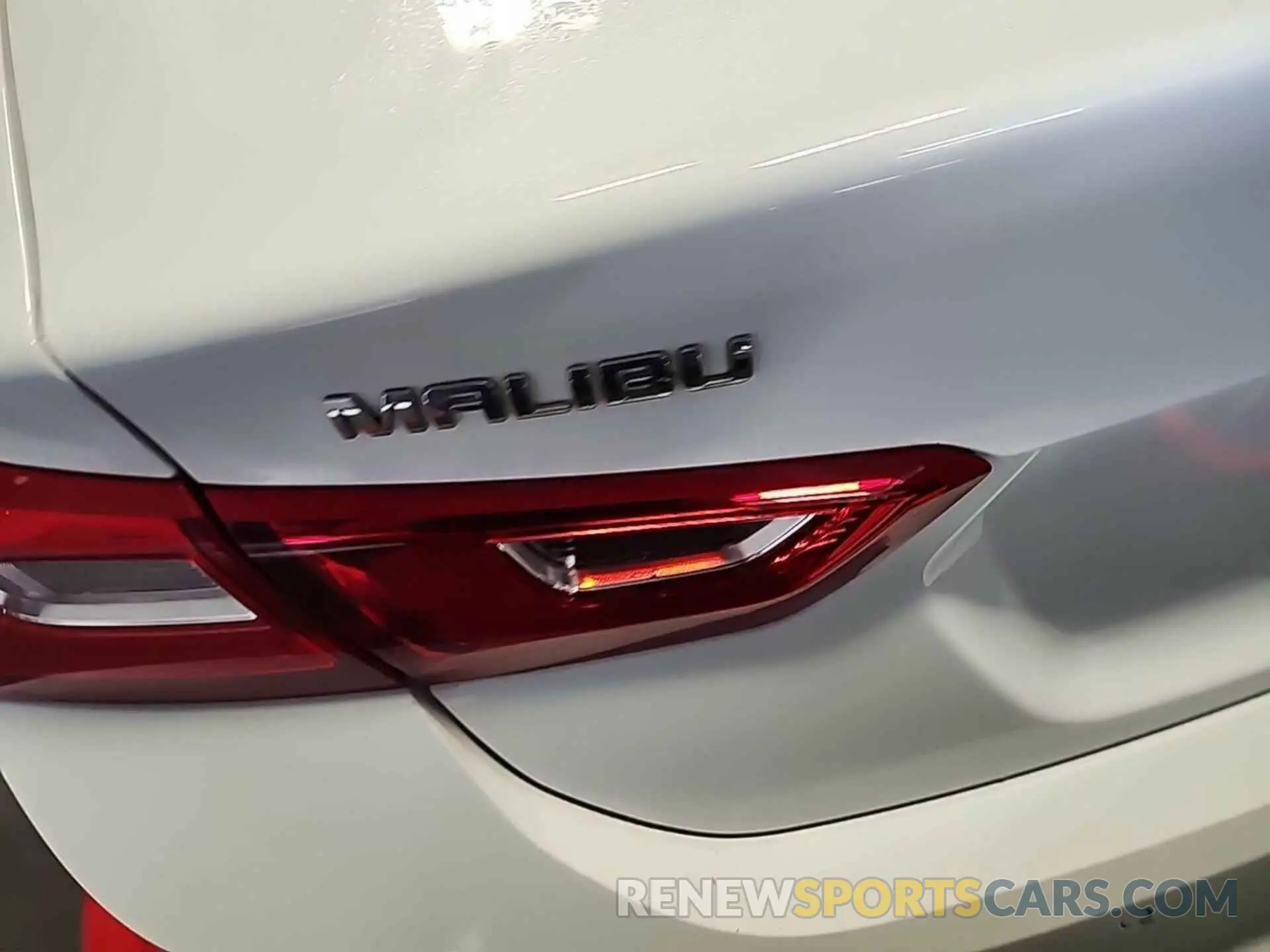 21 fotografías del automóvil dañado 1G1ZC5ST2LF154299 CHEVROLET MALIBU 2020
