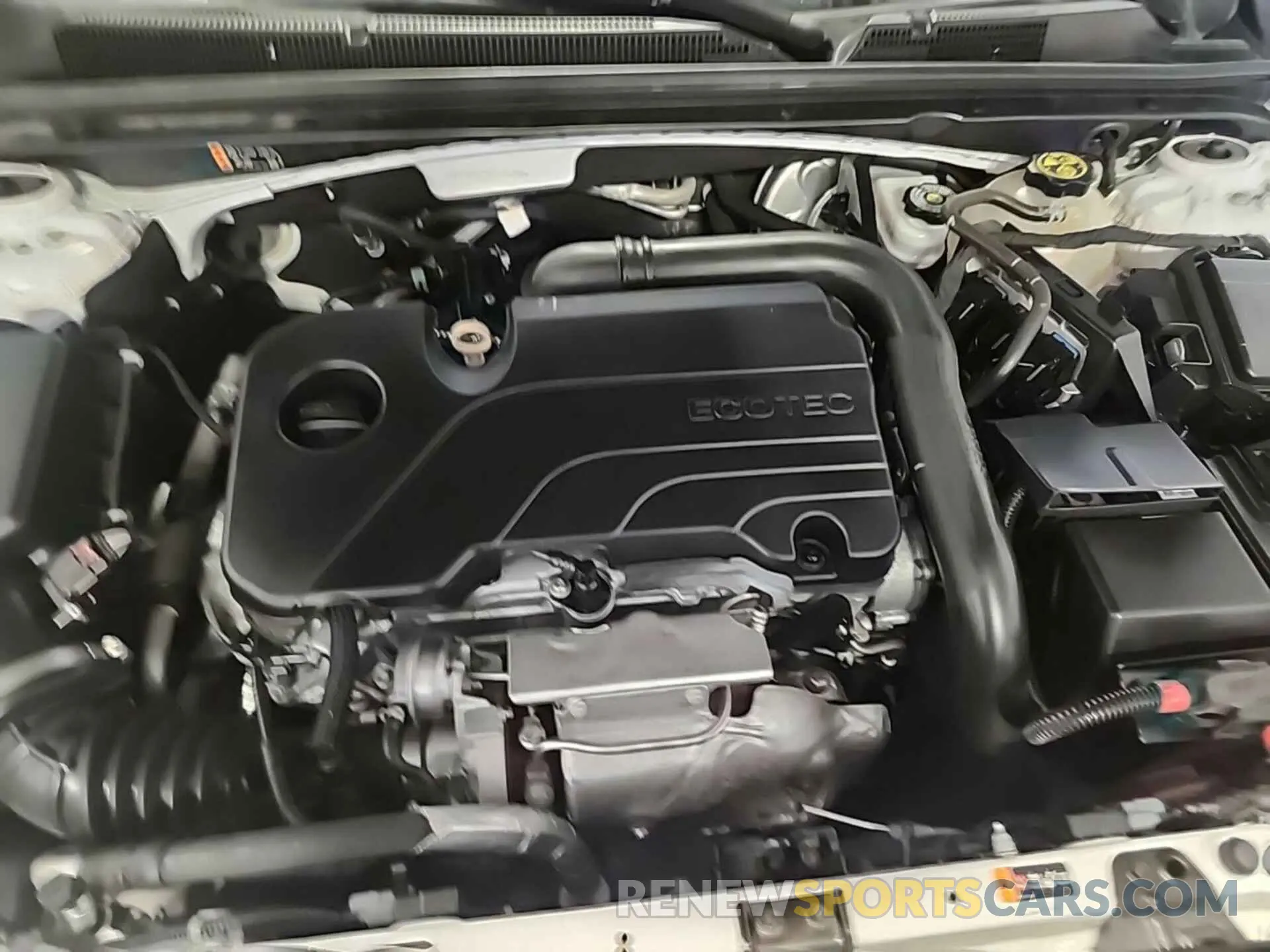 8 fotografías del automóvil dañado 1G1ZC5ST2LF154299 CHEVROLET MALIBU 2020