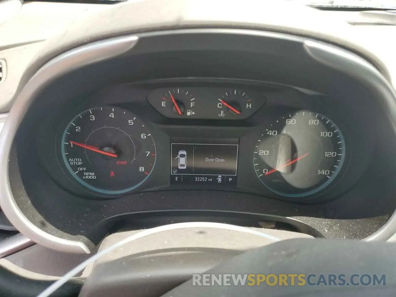 9 fotografías del automóvil dañado 1G1ZC5ST3LF088376 CHEVROLET MALIBU 2020