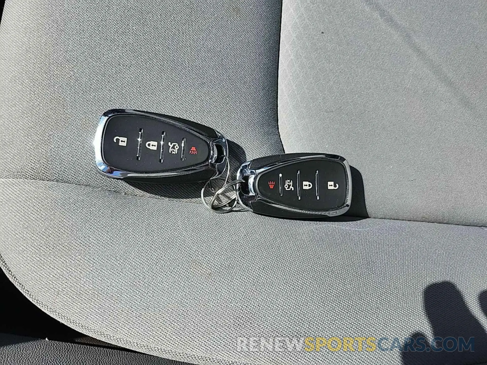 29 fotografías del automóvil dañado 1G1ZC5ST4LF136340 CHEVROLET MALIBU 2020