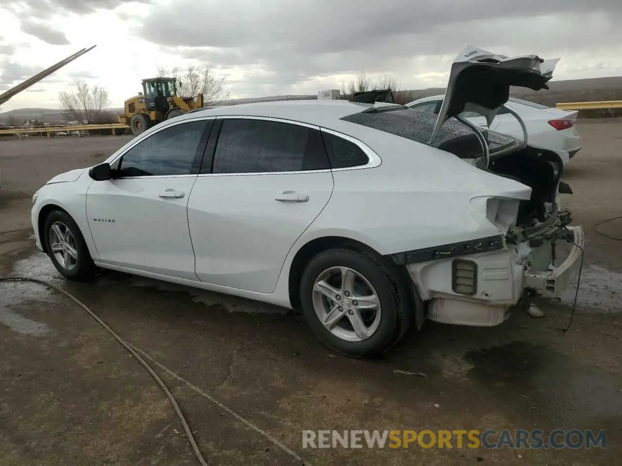 2 fotografías del automóvil dañado 1G1ZC5ST4LF147340 CHEVROLET MALIBU 2020