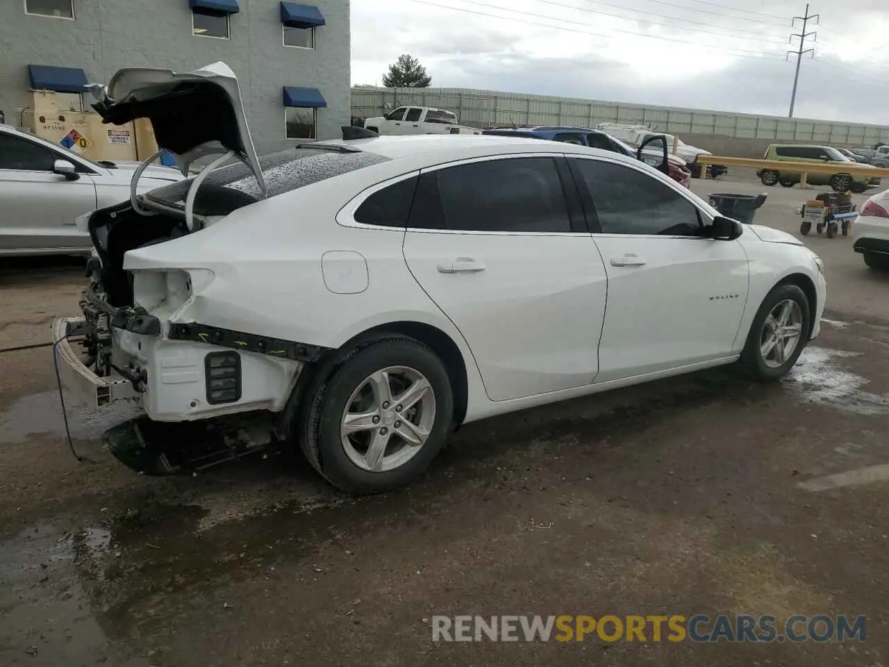 3 fotografías del automóvil dañado 1G1ZC5ST4LF147340 CHEVROLET MALIBU 2020