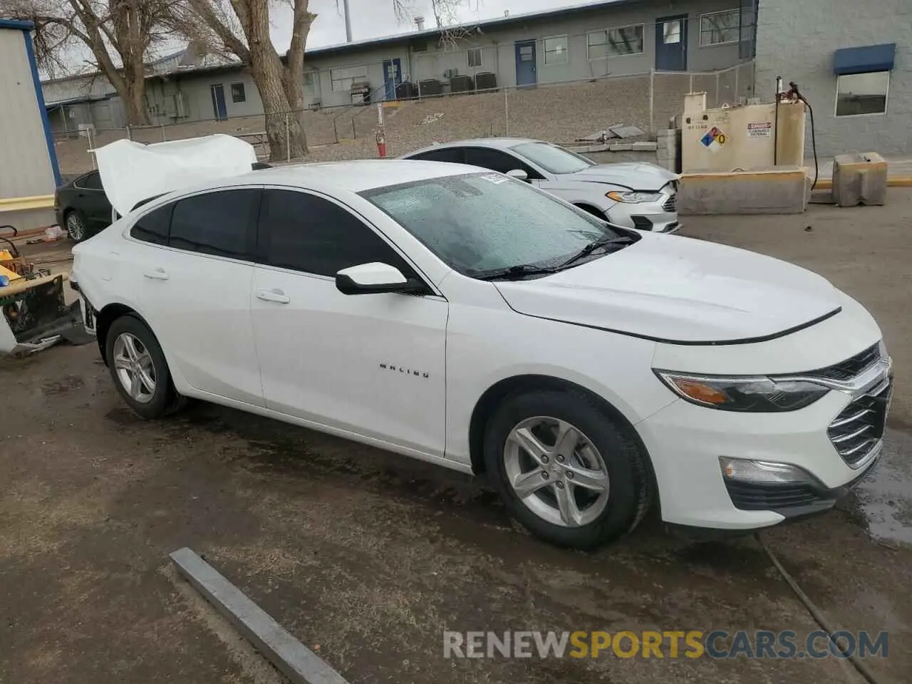 4 fotografías del automóvil dañado 1G1ZC5ST4LF147340 CHEVROLET MALIBU 2020