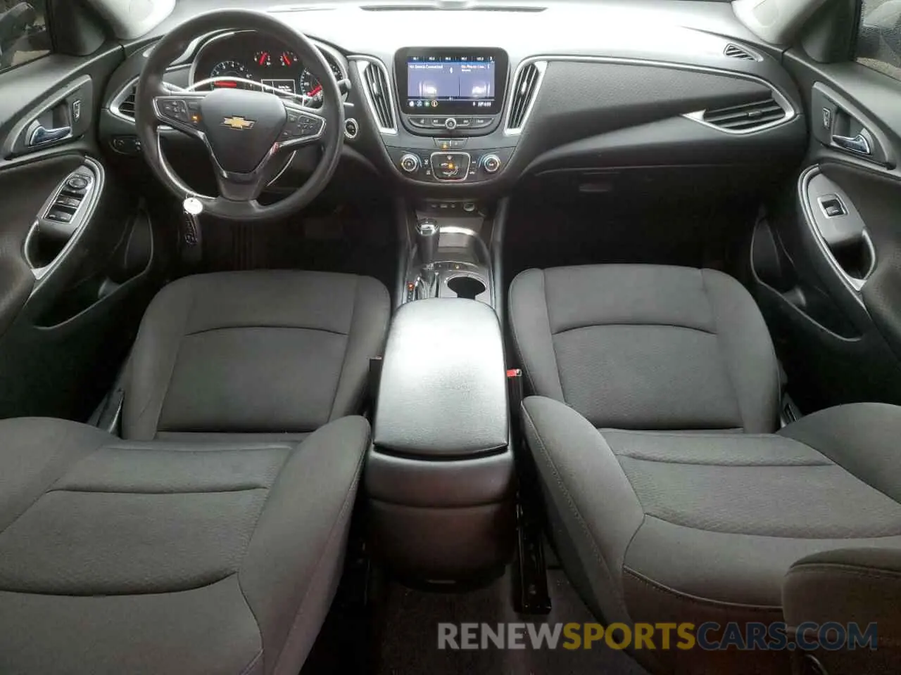 8 fotografías del automóvil dañado 1G1ZC5ST6LF109043 CHEVROLET MALIBU 2020