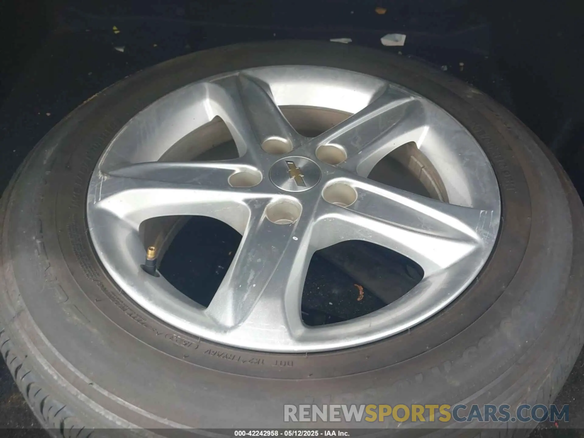 12 fotografías del automóvil dañado 1G1ZC5ST6LF158081 CHEVROLET MALIBU 2020