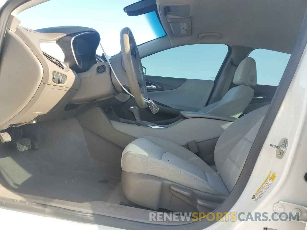 7 fotografías del automóvil dañado 1G1ZC5ST8LF016119 CHEVROLET MALIBU 2020
