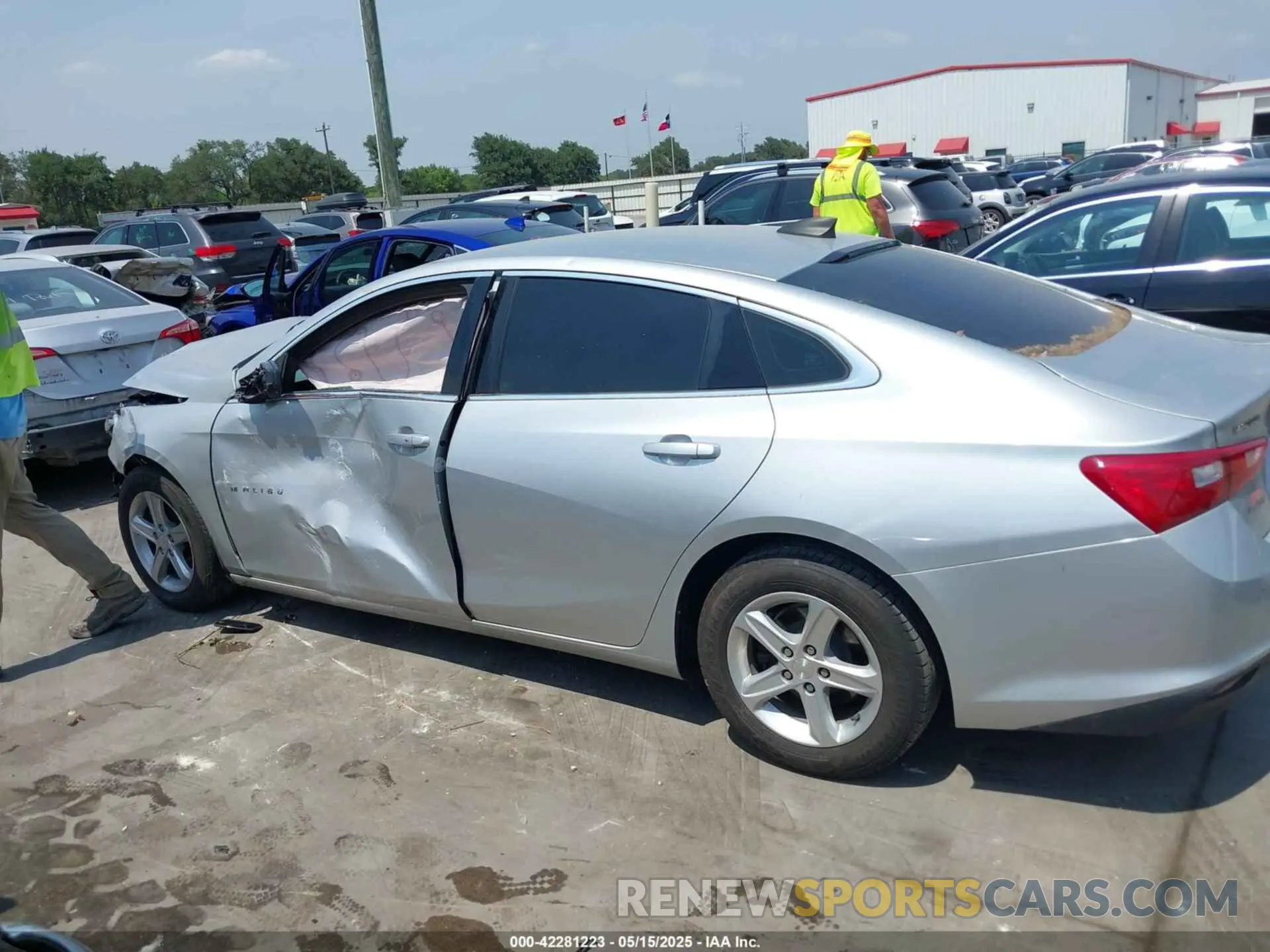 14 fotografías del automóvil dañado 1G1ZC5ST8LF075011 CHEVROLET MALIBU 2020