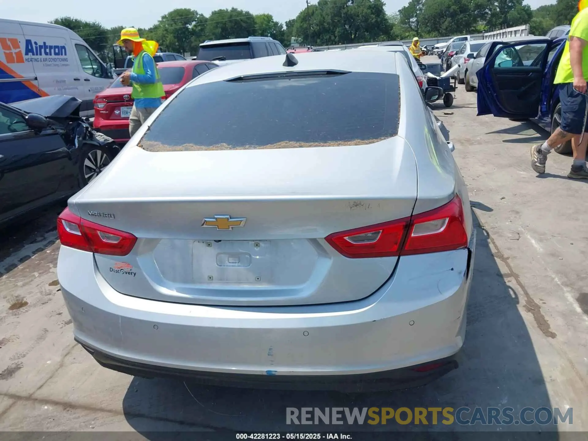 16 fotografías del automóvil dañado 1G1ZC5ST8LF075011 CHEVROLET MALIBU 2020