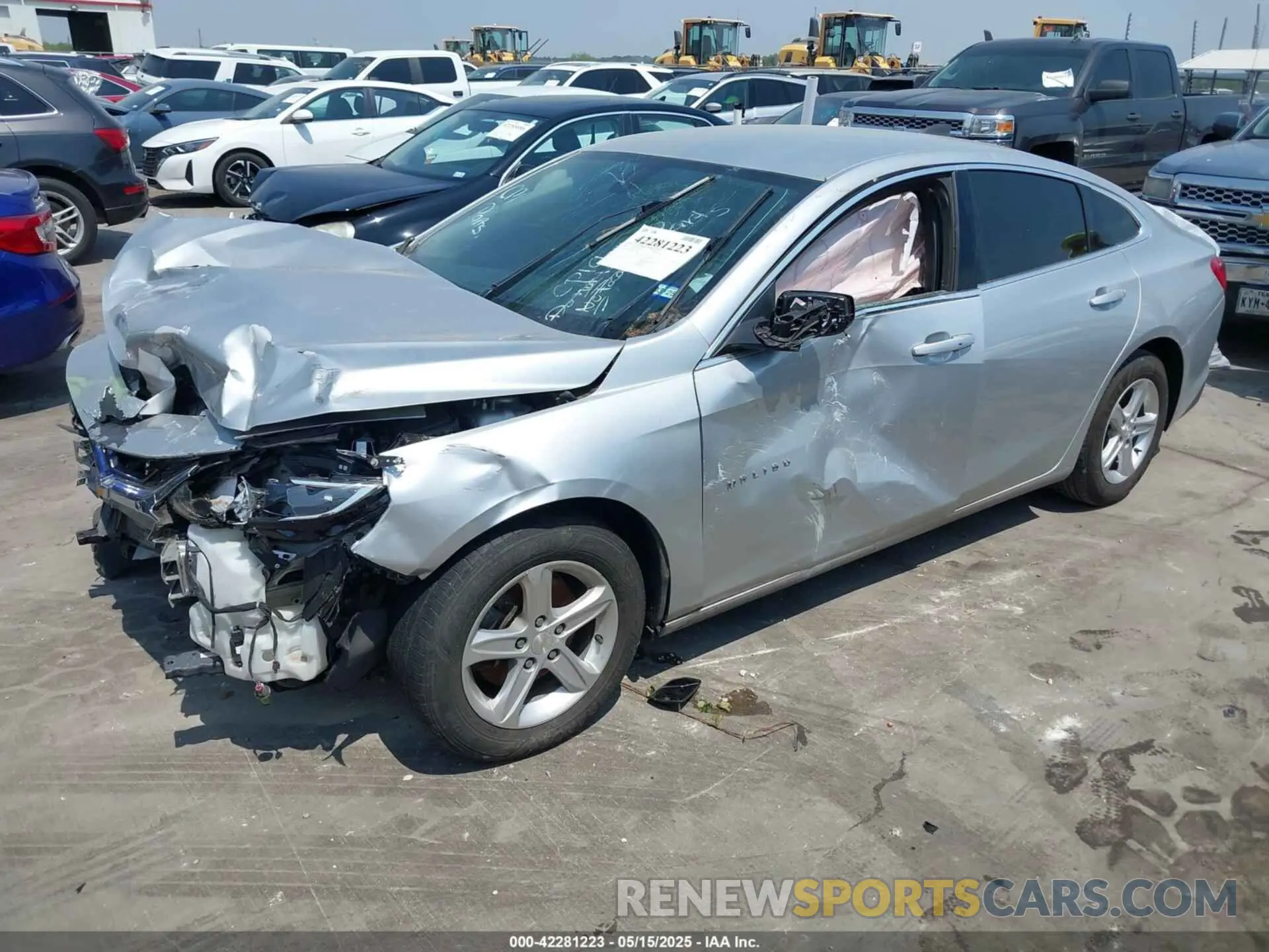 2 fotografías del automóvil dañado 1G1ZC5ST8LF075011 CHEVROLET MALIBU 2020