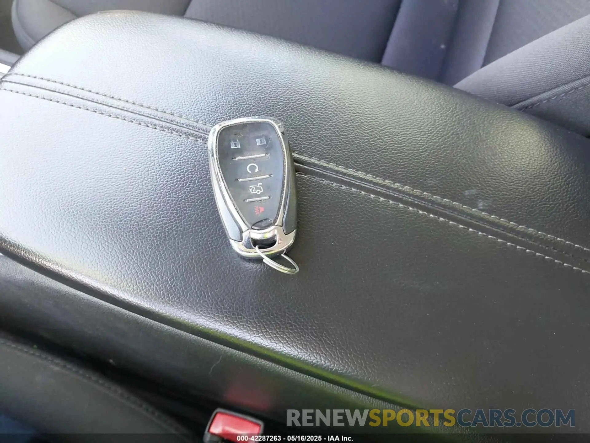 11 fotografías del automóvil dañado 1G1ZD5ST0LF038578 CHEVROLET MALIBU 2020