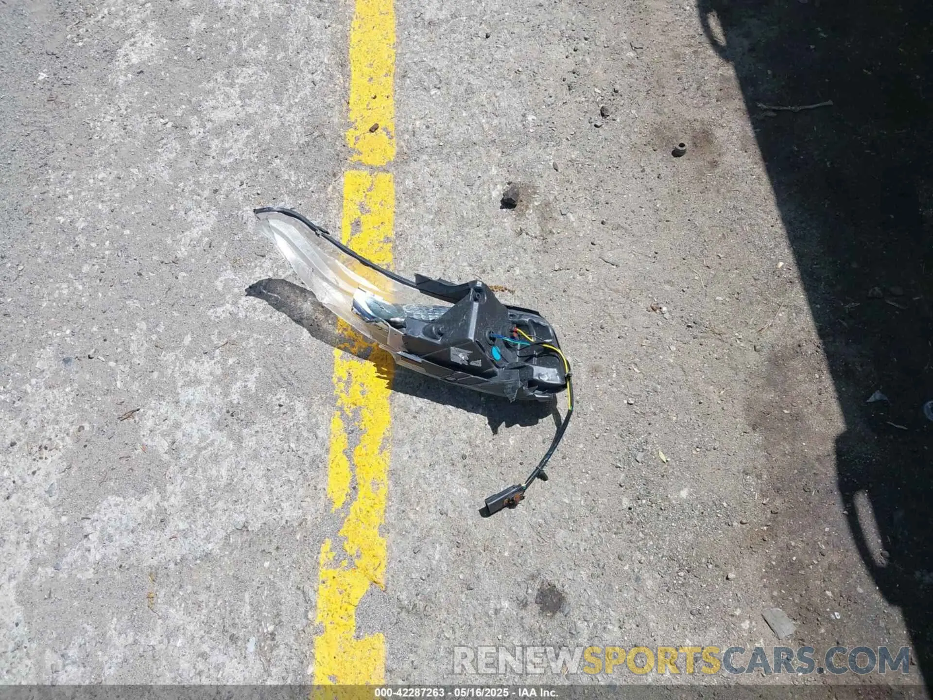12 fotografías del automóvil dañado 1G1ZD5ST0LF038578 CHEVROLET MALIBU 2020