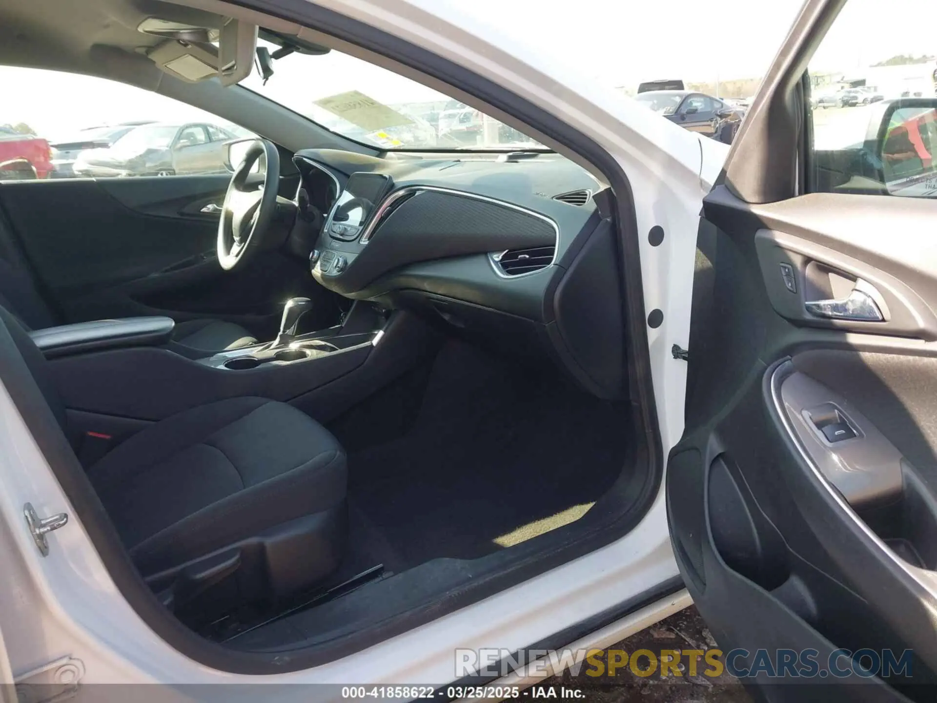 5 fotografías del automóvil dañado 1G1ZD5ST0LF040332 CHEVROLET MALIBU 2020
