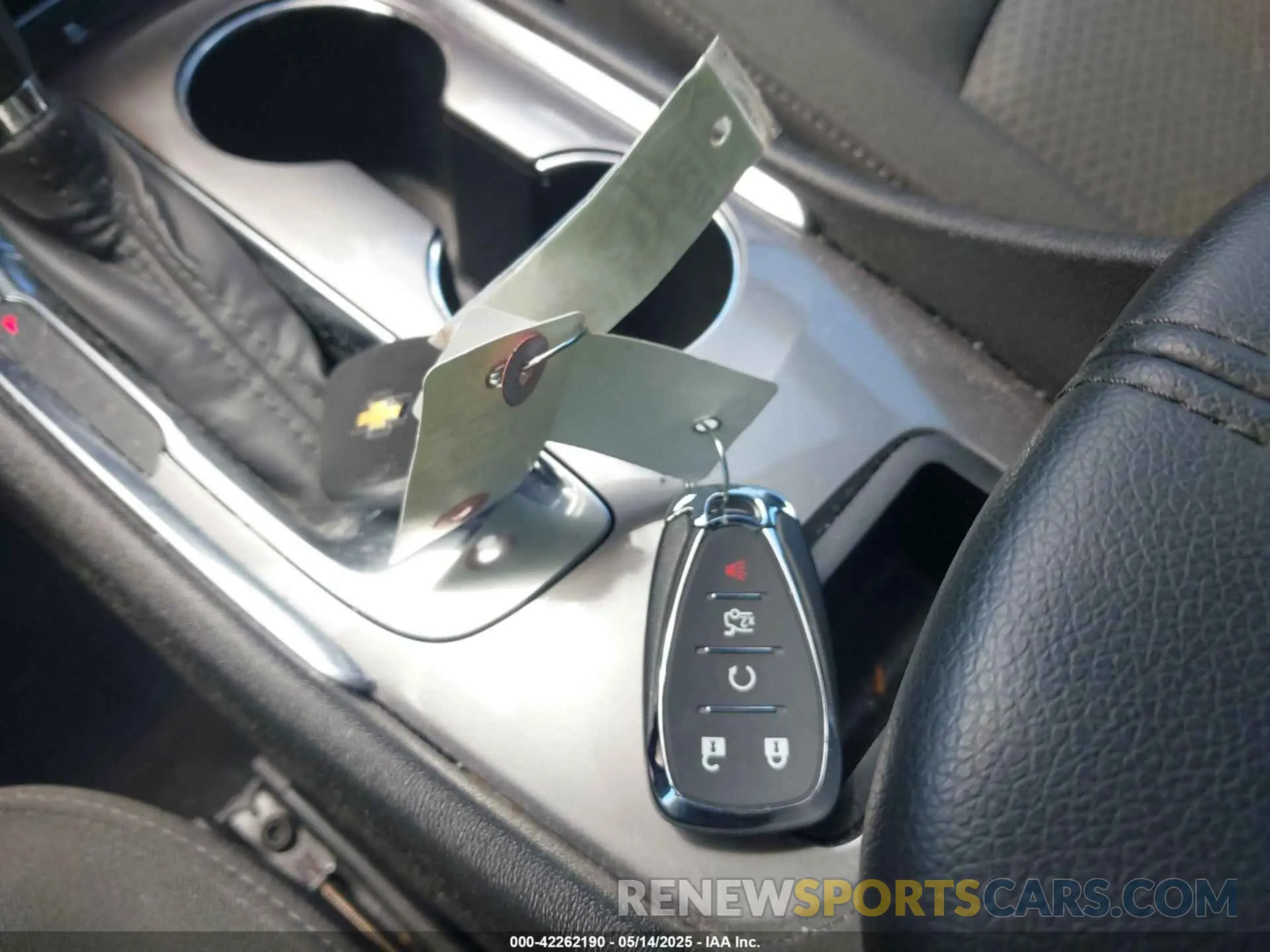 11 fotografías del automóvil dañado 1G1ZD5ST1LF010742 CHEVROLET MALIBU 2020
