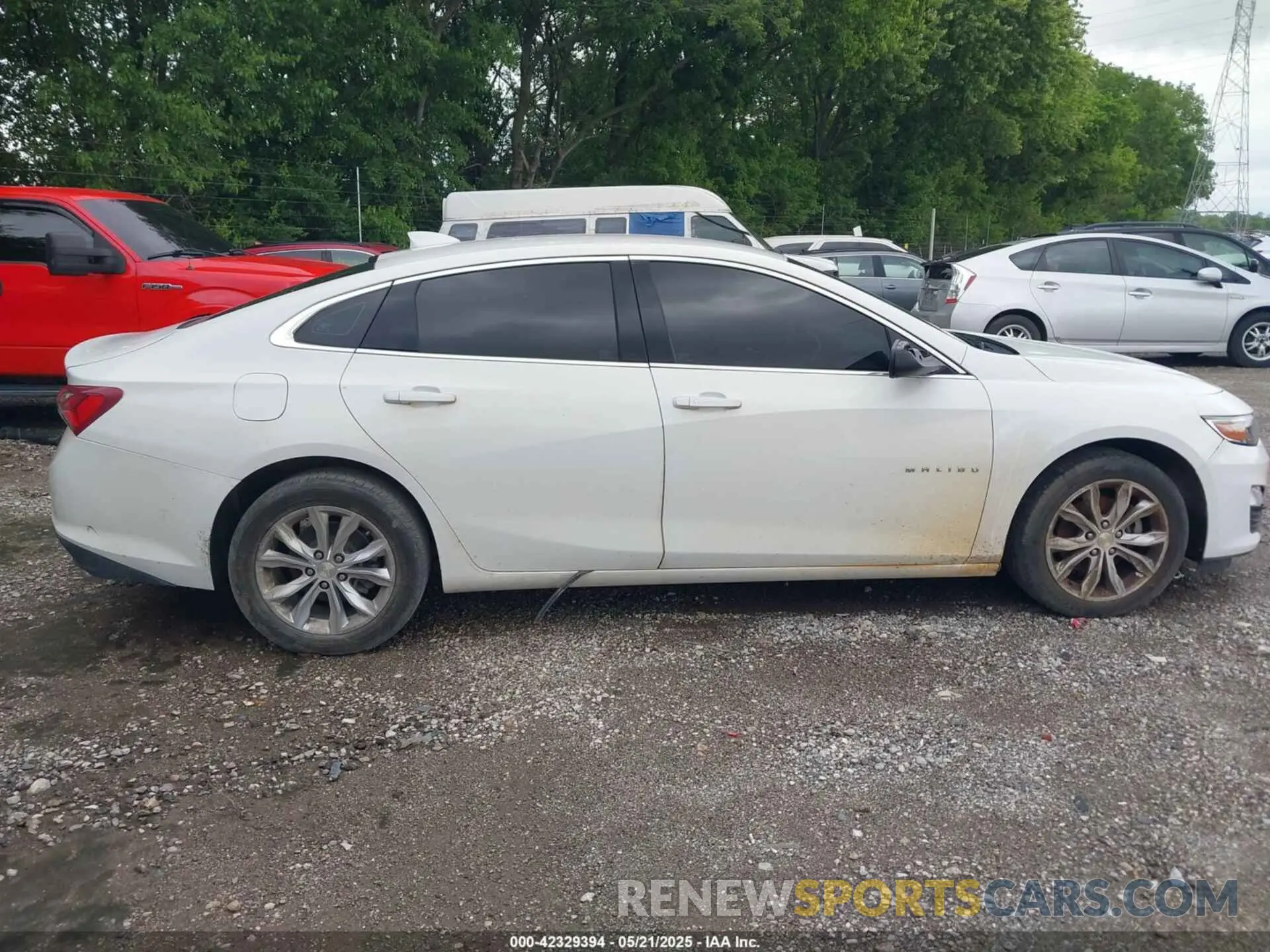 13 fotografías del automóvil dañado 1G1ZD5ST1LF030022 CHEVROLET MALIBU 2020