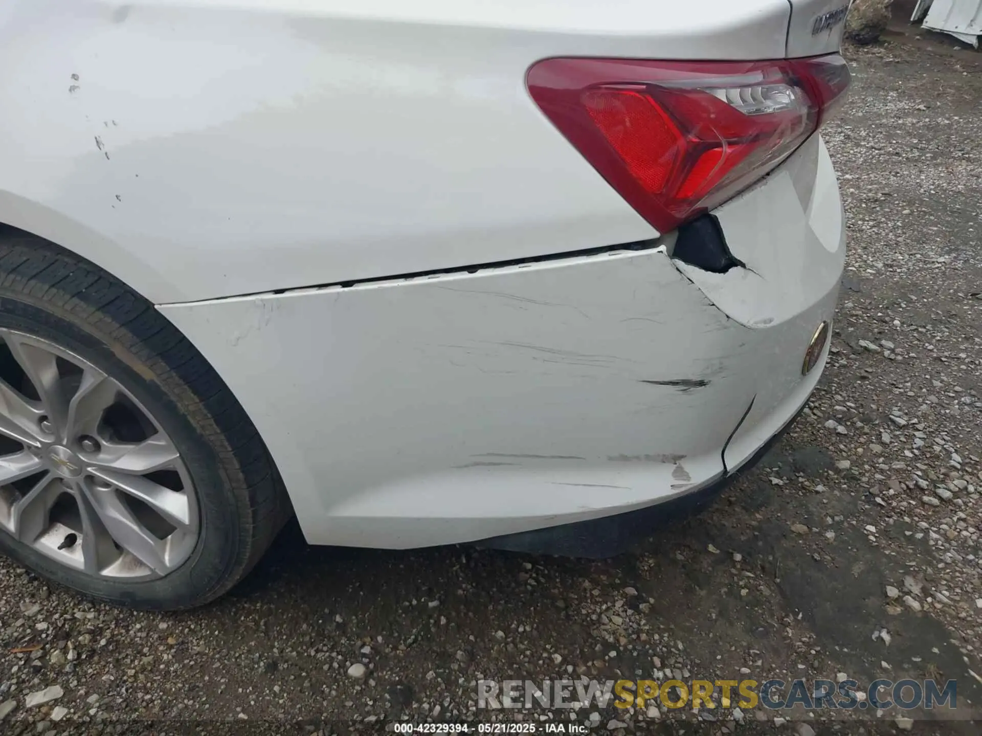 6 fotografías del automóvil dañado 1G1ZD5ST1LF030022 CHEVROLET MALIBU 2020