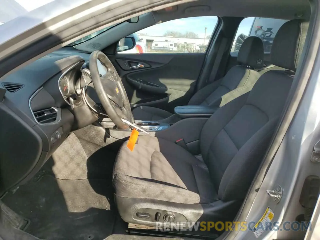 7 fotografías del automóvil dañado 1G1ZD5ST1LF037259 CHEVROLET MALIBU 2020