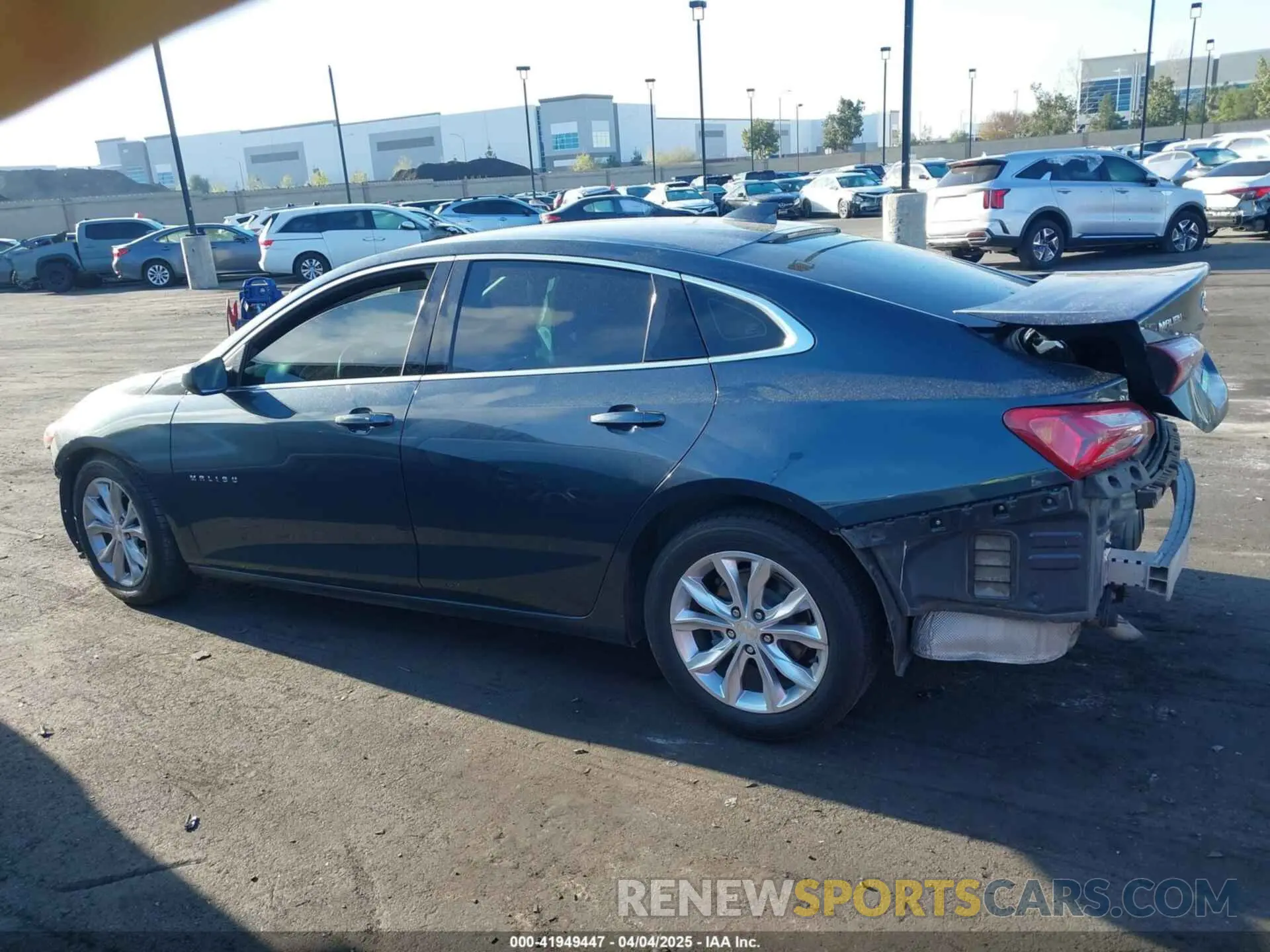 15 fotografías del automóvil dañado 1G1ZD5ST1LF051534 CHEVROLET MALIBU 2020