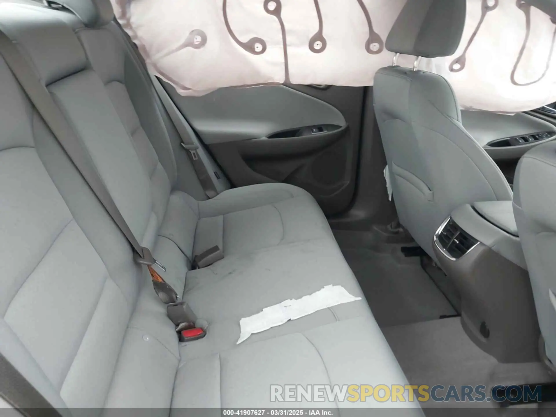 8 fotografías del automóvil dañado 1G1ZD5ST1LF062680 CHEVROLET MALIBU 2020
