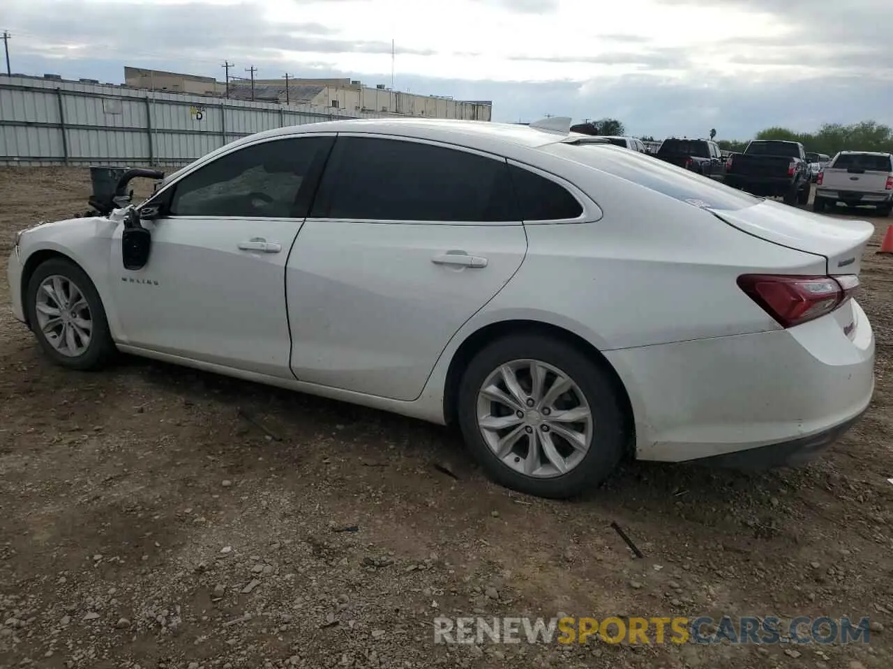 2 fotografías del automóvil dañado 1G1ZD5ST1LF124725 CHEVROLET MALIBU 2020