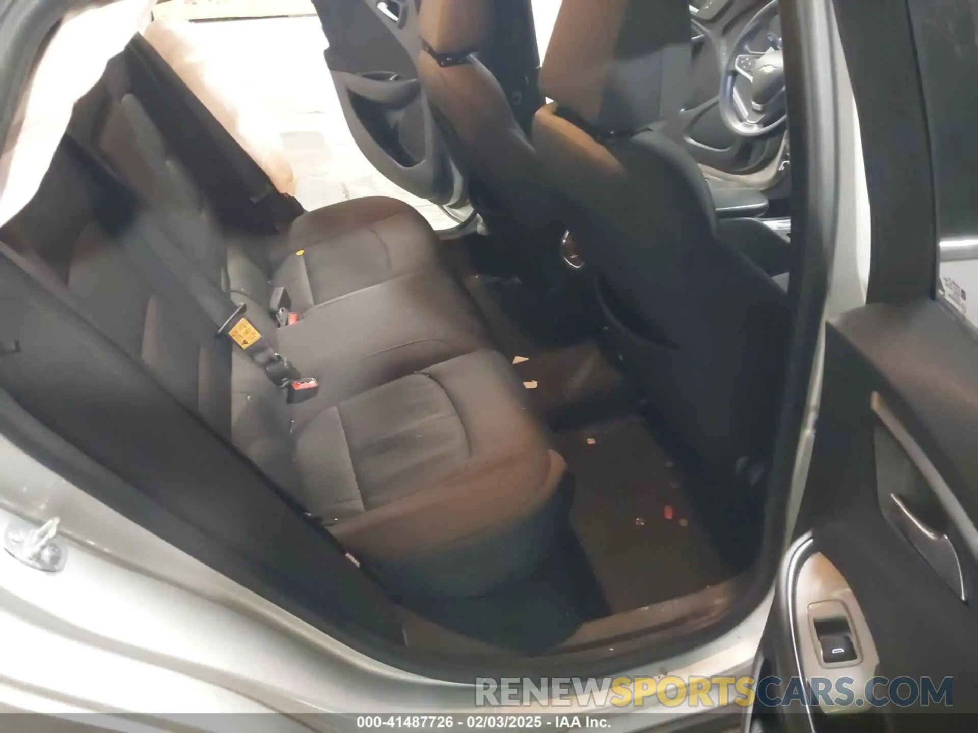 8 fotografías del automóvil dañado 1G1ZD5ST2LF056791 CHEVROLET MALIBU 2020