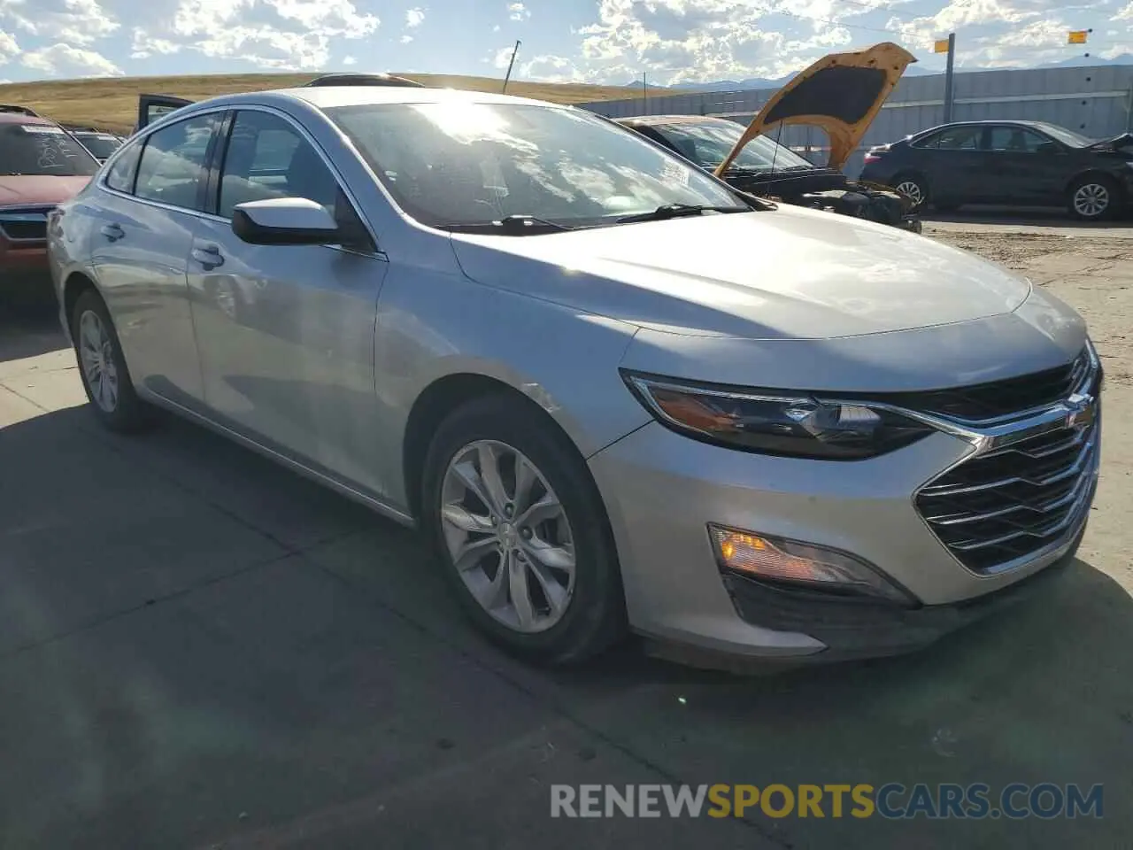 4 fotografías del automóvil dañado 1G1ZD5ST2LF075003 CHEVROLET MALIBU 2020