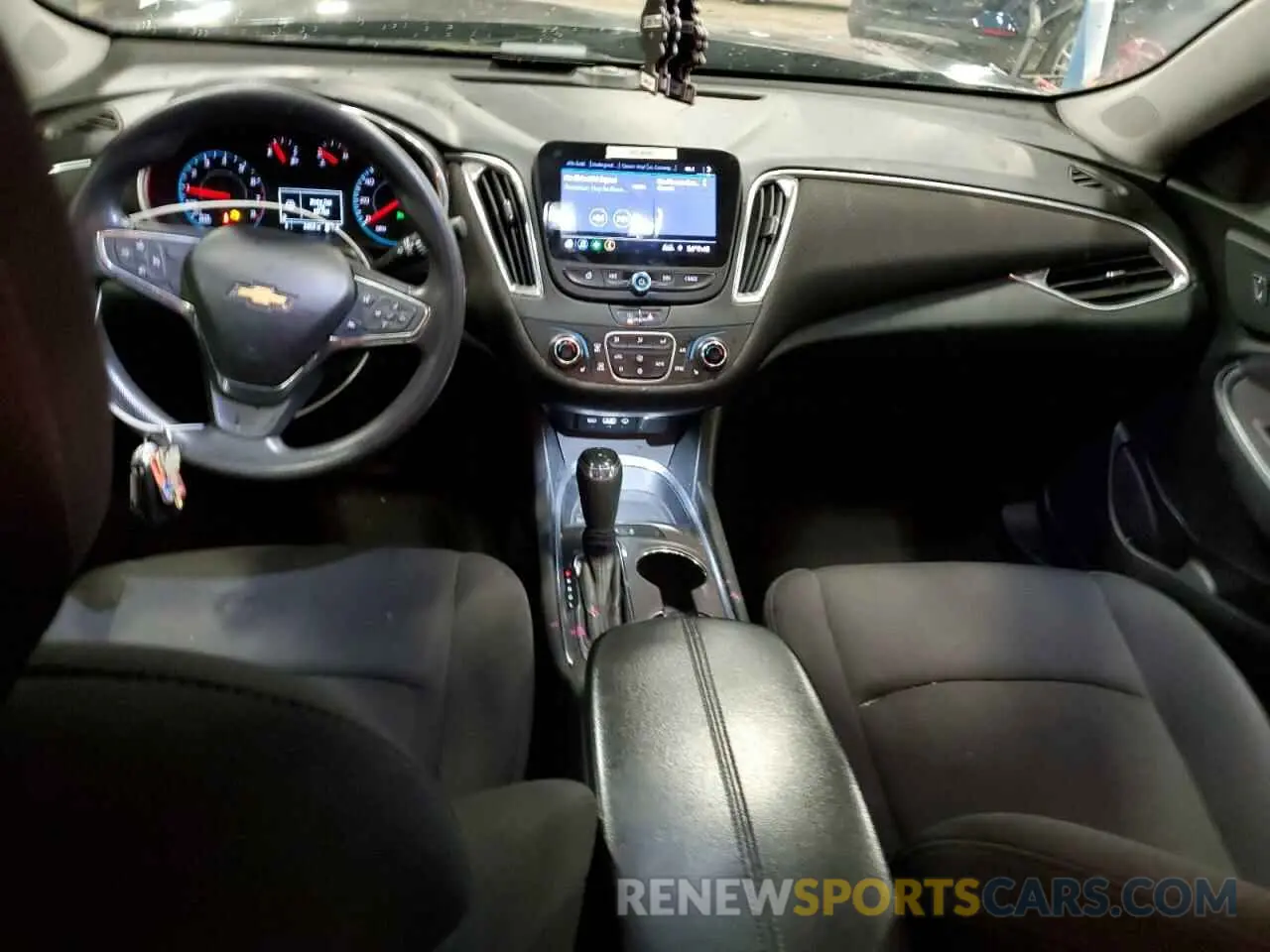 8 fotografías del automóvil dañado 1G1ZD5ST2LF104564 CHEVROLET MALIBU 2020