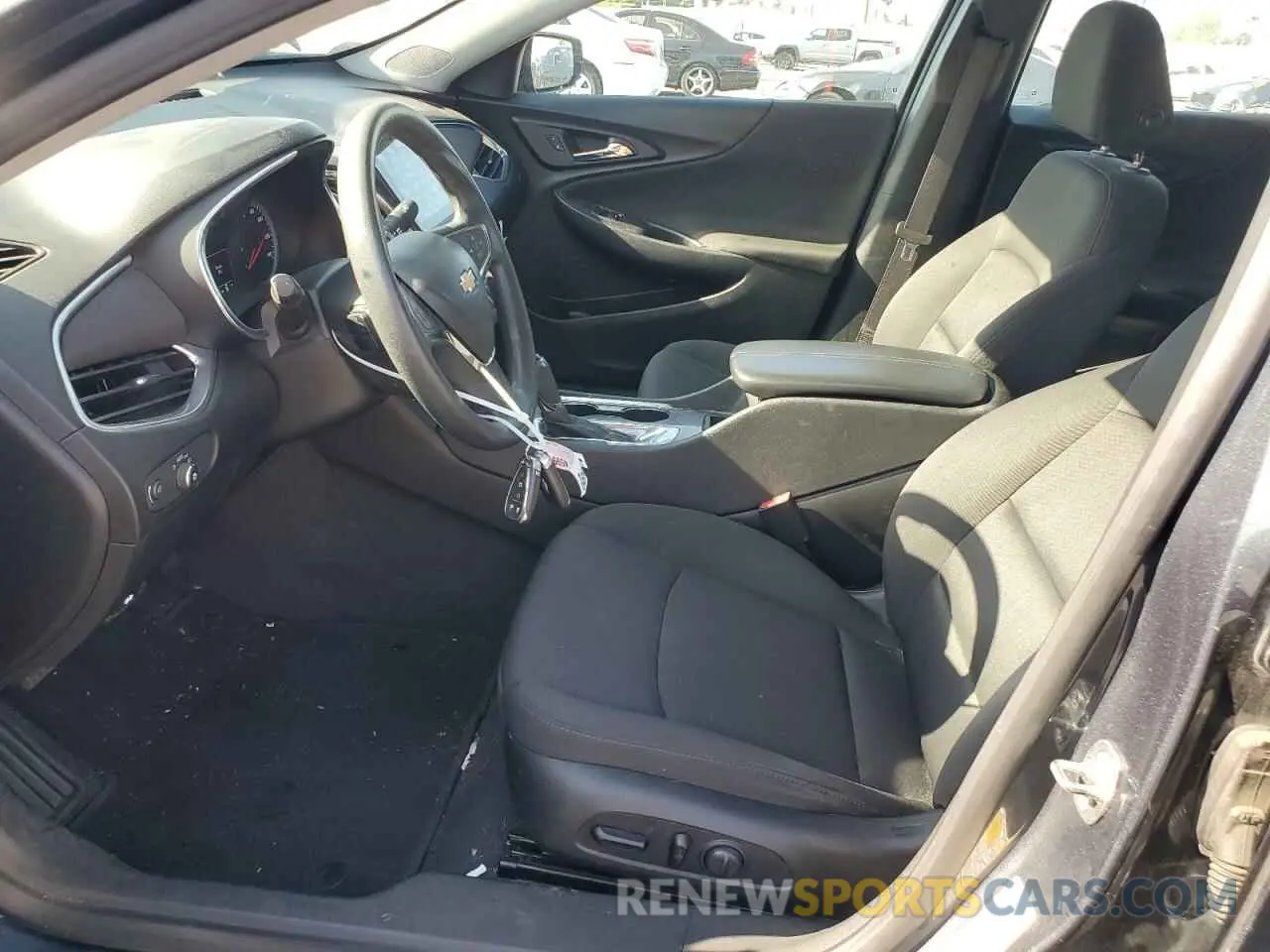 7 fotografías del automóvil dañado 1G1ZD5ST2LF126645 CHEVROLET MALIBU 2020