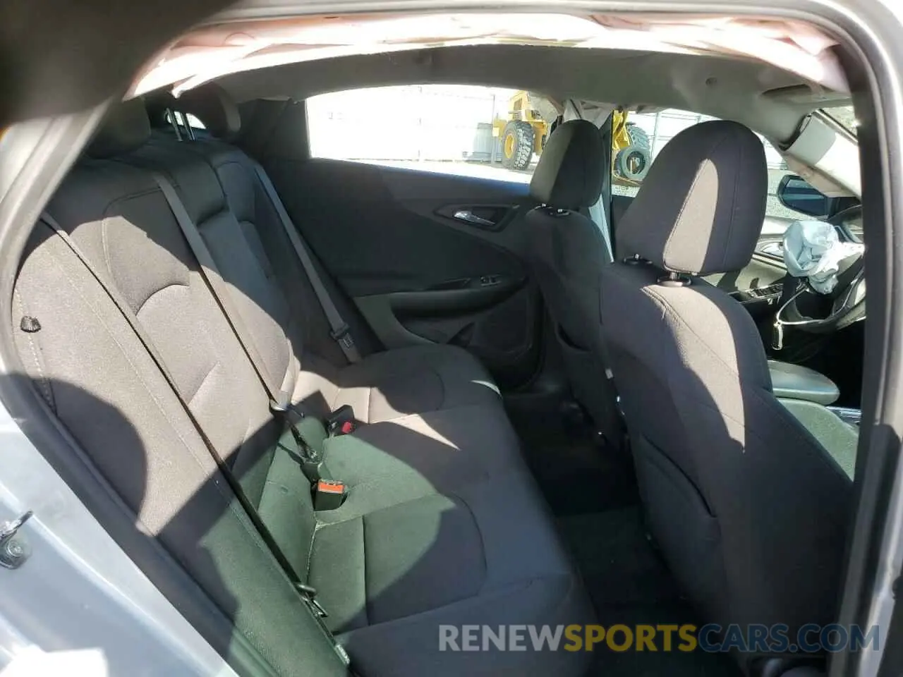 10 fotografías del automóvil dañado 1G1ZD5ST2LF155188 CHEVROLET MALIBU 2020
