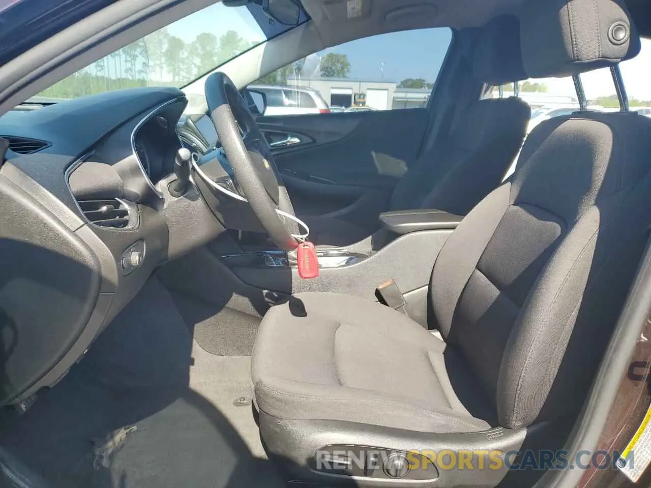 7 fotografías del automóvil dañado 1G1ZD5ST3LF029373 CHEVROLET MALIBU 2020