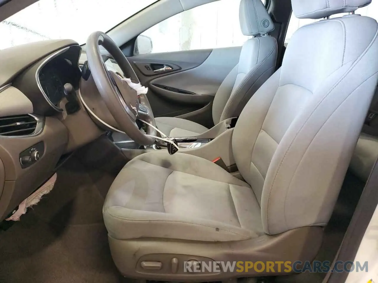 7 fotografías del automóvil dañado 1G1ZD5ST3LF035920 CHEVROLET MALIBU 2020