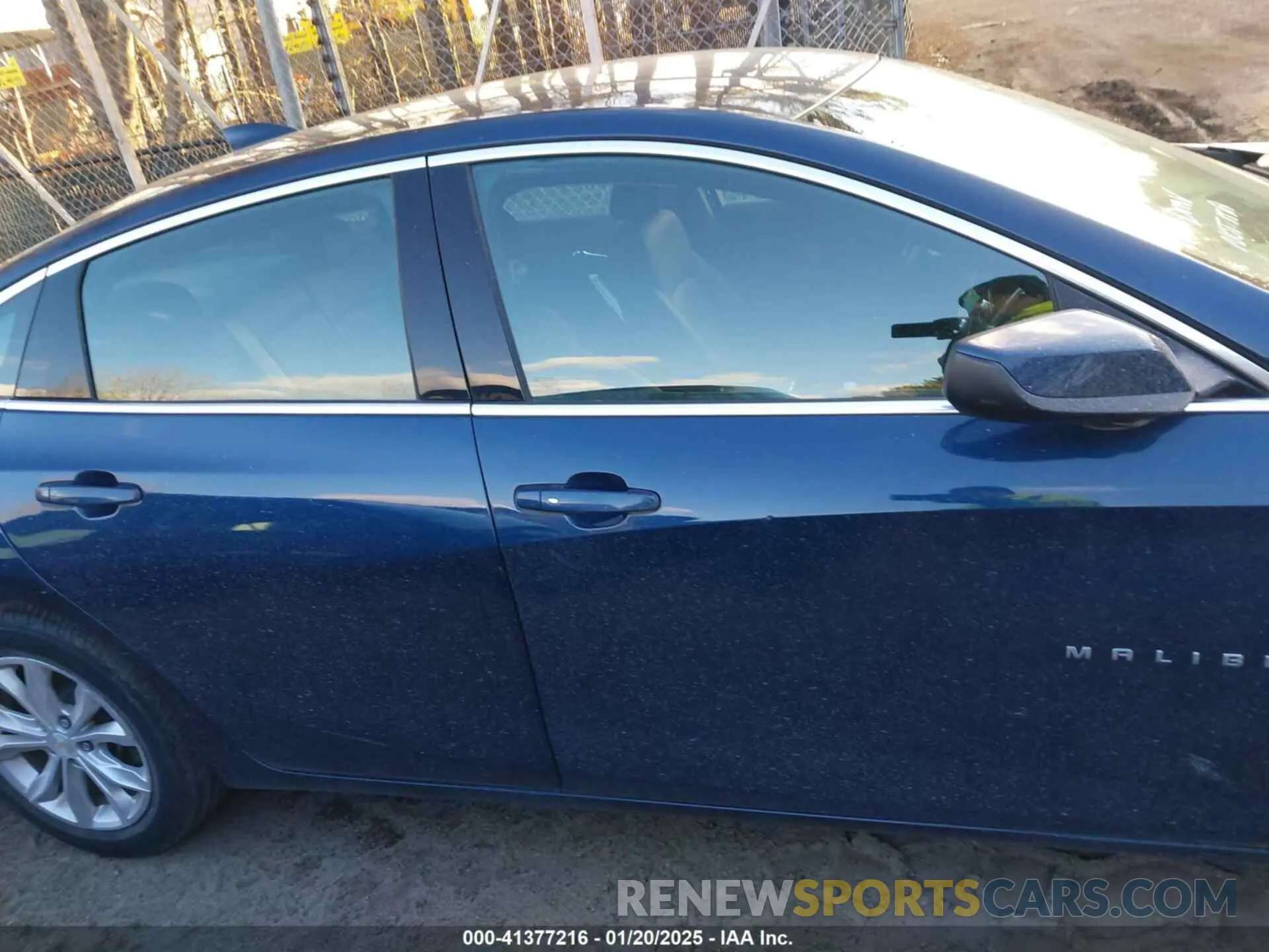13 fotografías del automóvil dañado 1G1ZD5ST3LF035965 CHEVROLET MALIBU 2020