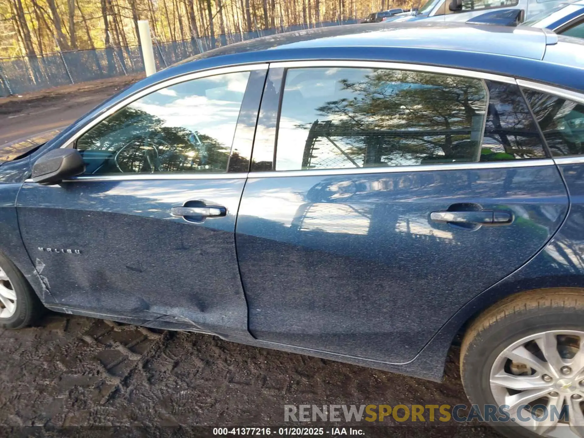 14 fotografías del automóvil dañado 1G1ZD5ST3LF035965 CHEVROLET MALIBU 2020