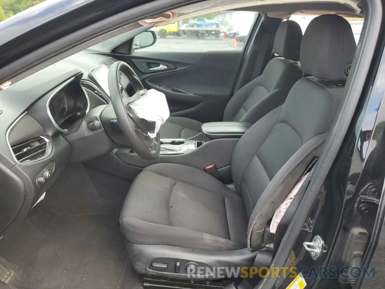 7 fotografías del automóvil dañado 1G1ZD5ST3LF037652 CHEVROLET MALIBU 2020