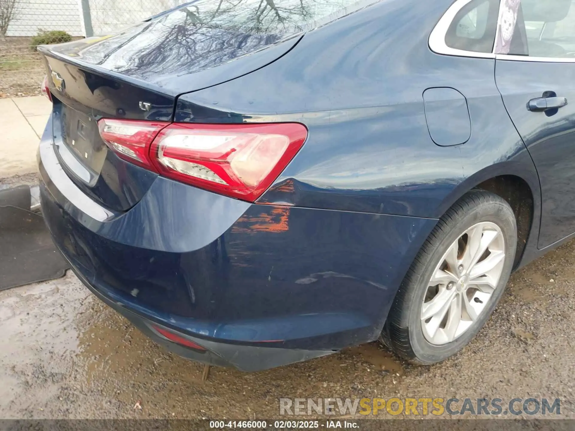 20 fotografías del automóvil dañado 1G1ZD5ST3LF094885 CHEVROLET MALIBU 2020