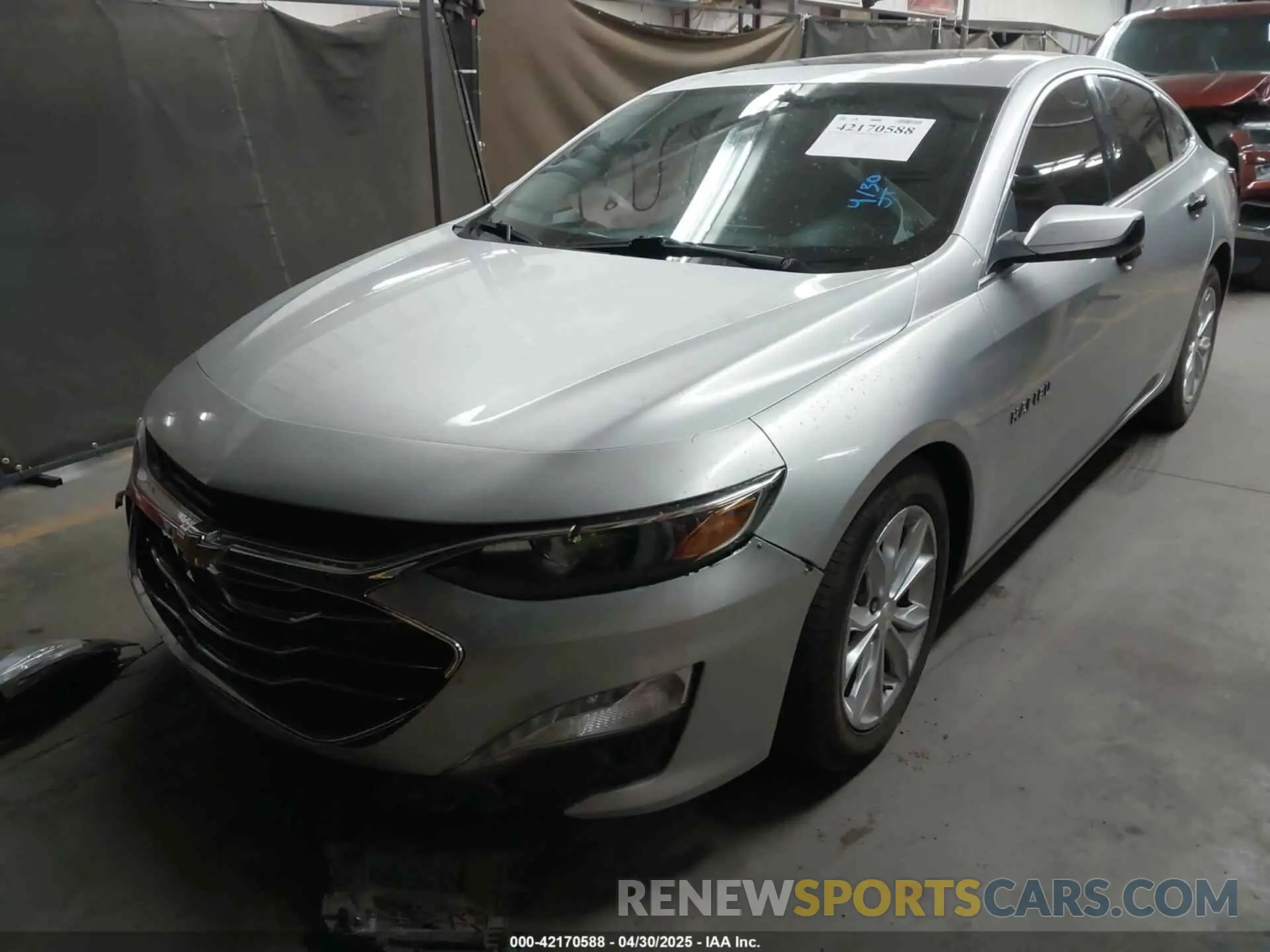 2 fotografías del automóvil dañado 1G1ZD5ST3LF103066 CHEVROLET MALIBU 2020