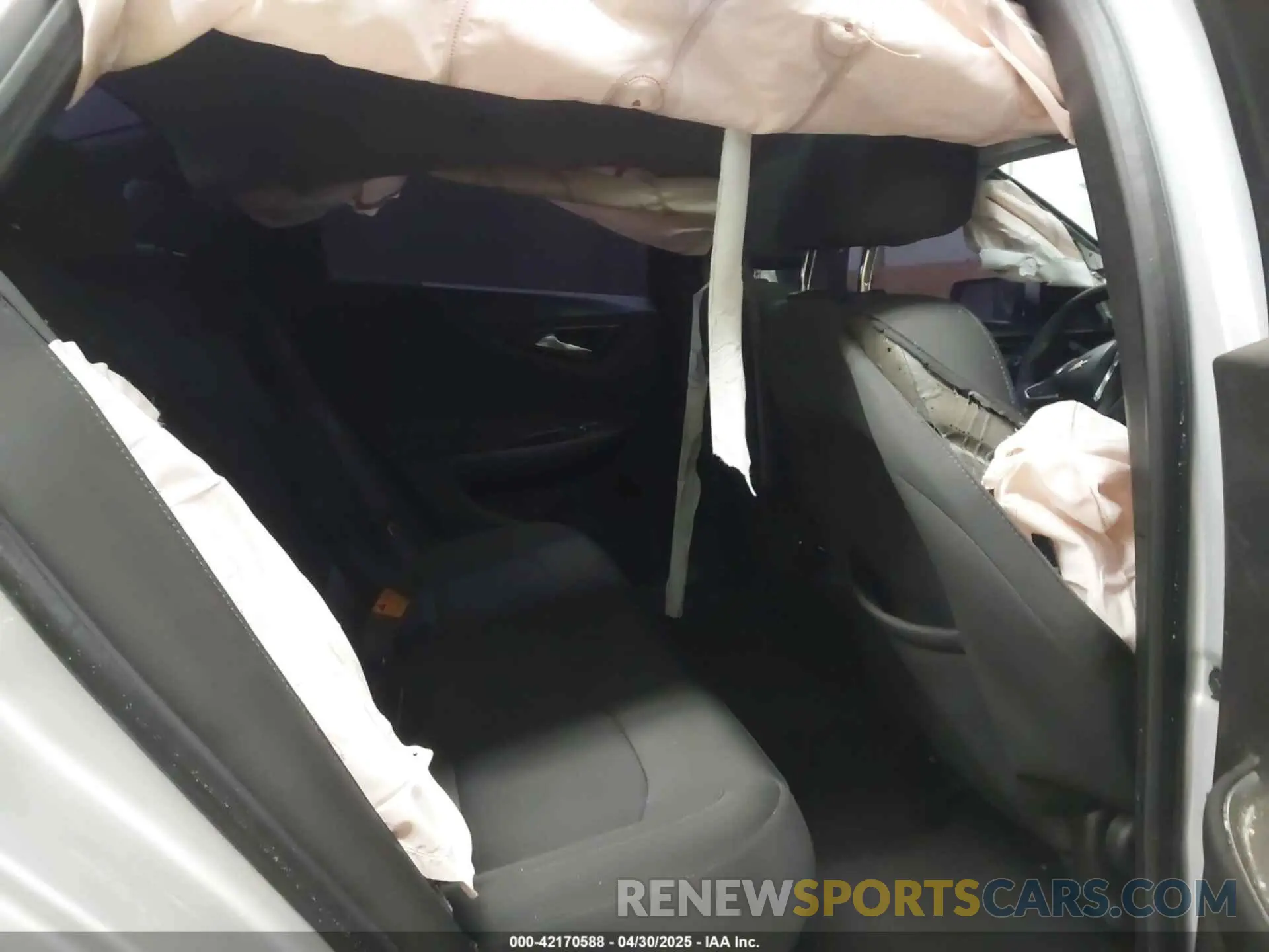 8 fotografías del automóvil dañado 1G1ZD5ST3LF103066 CHEVROLET MALIBU 2020
