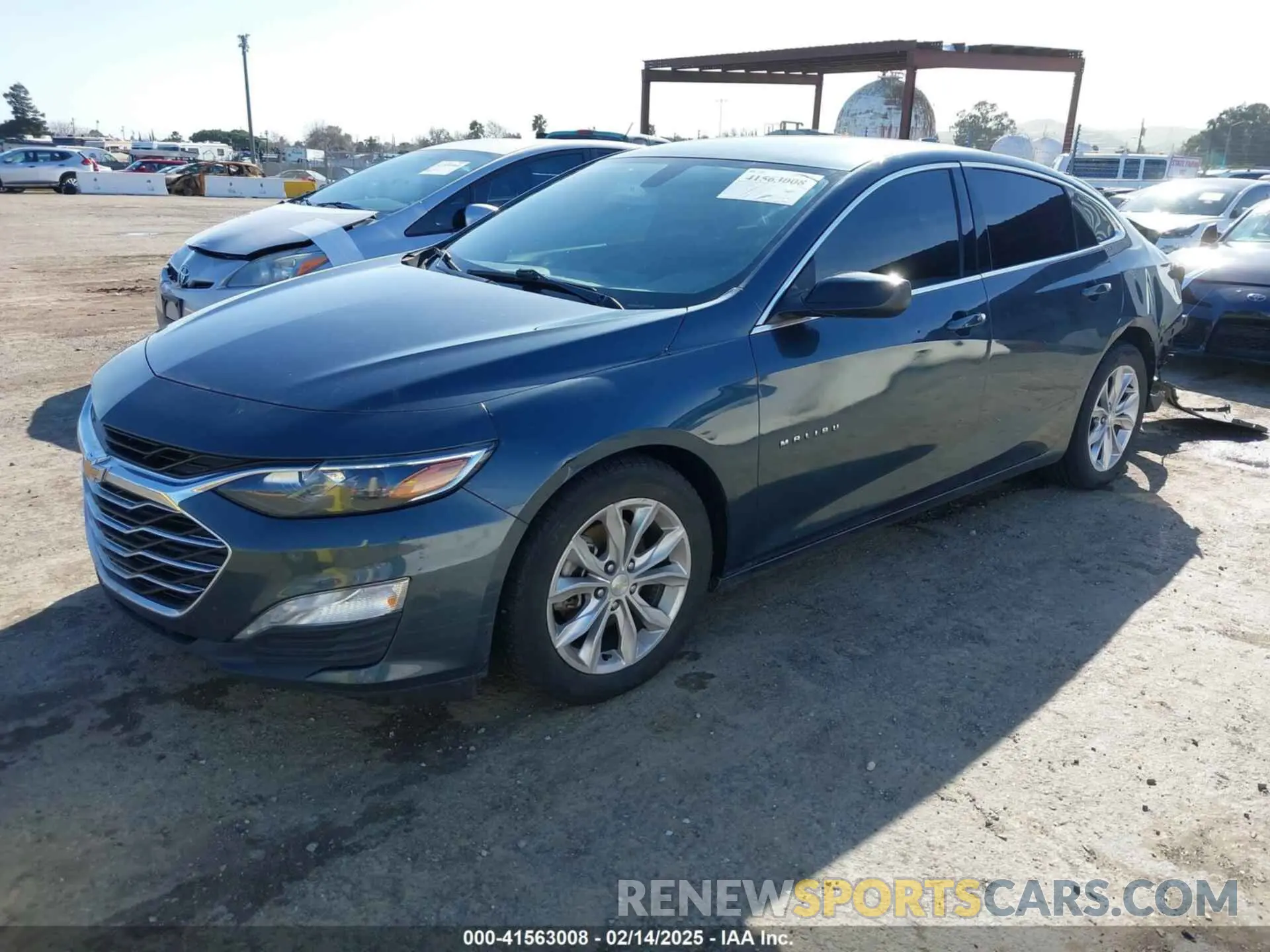 2 fotografías del automóvil dañado 1G1ZD5ST4LF035084 CHEVROLET MALIBU 2020
